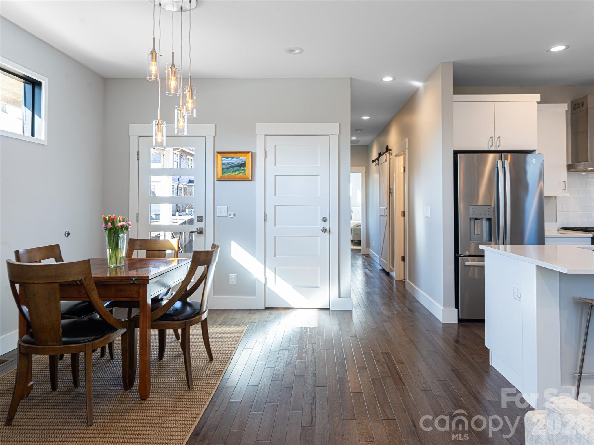 89 Vance Crescent Extension — Asheville