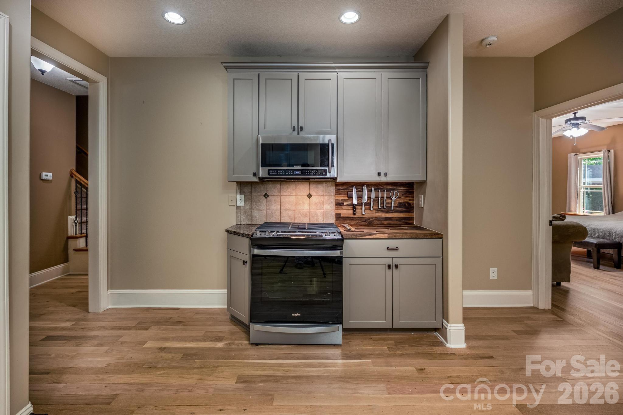 860 Arrow Point Lane — Davidson