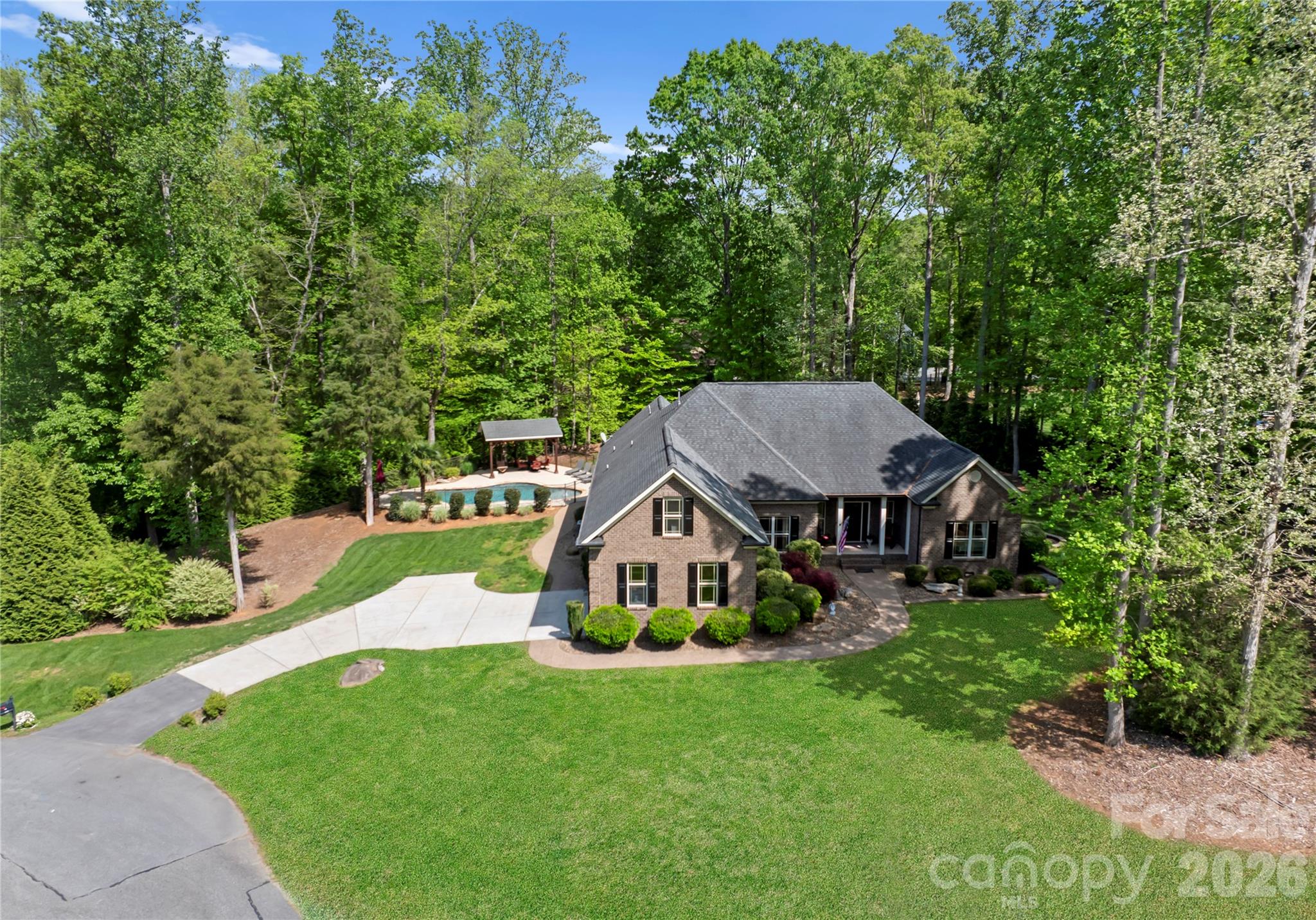 860 Arrow Point Lane — Davidson