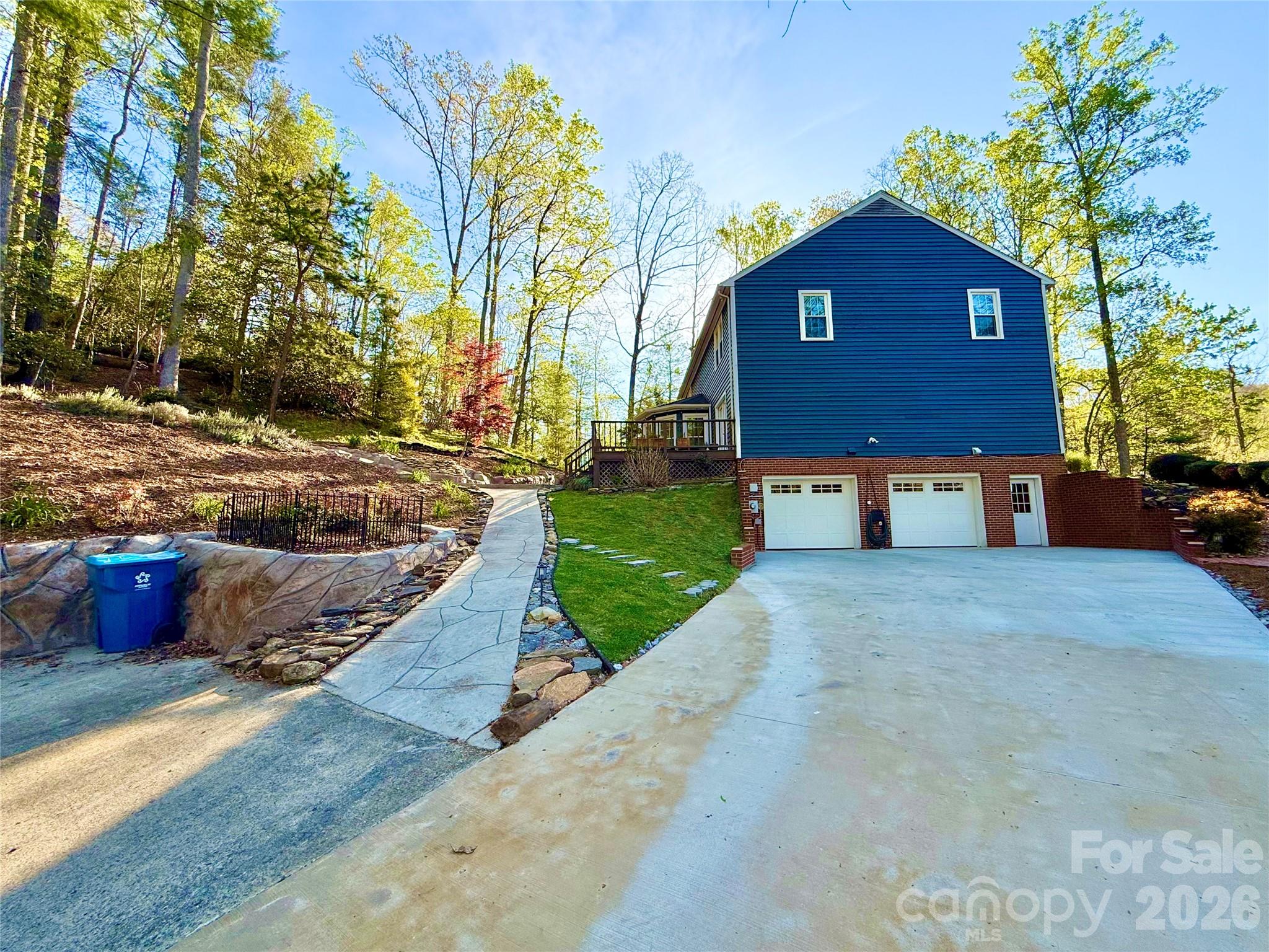3132 Stoney Brook Drive — Lenoir