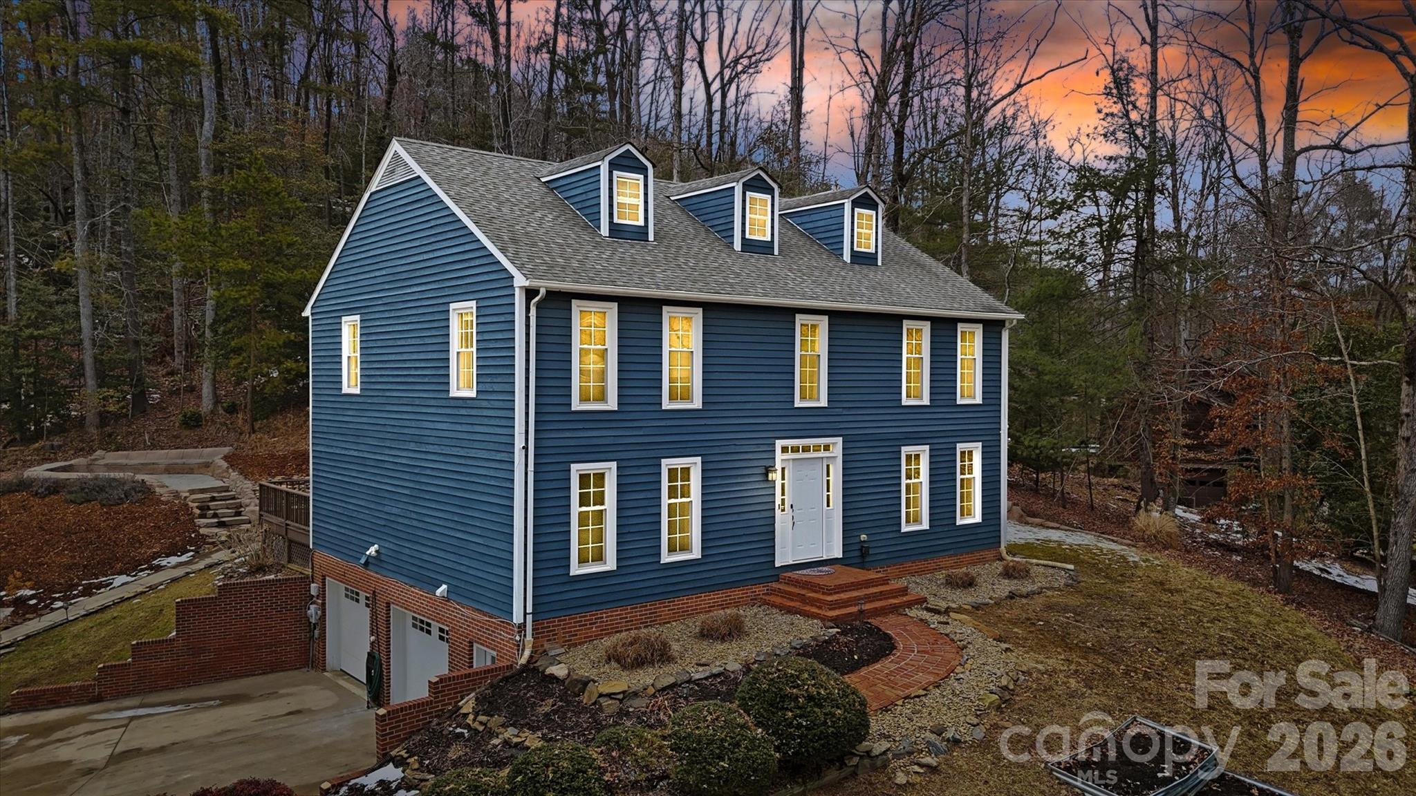 3132 Stoney Brook Drive — Lenoir