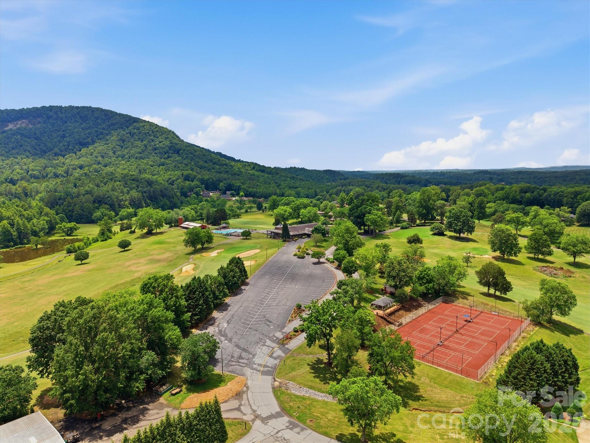 3132 Stoney Brook Drive — Lenoir