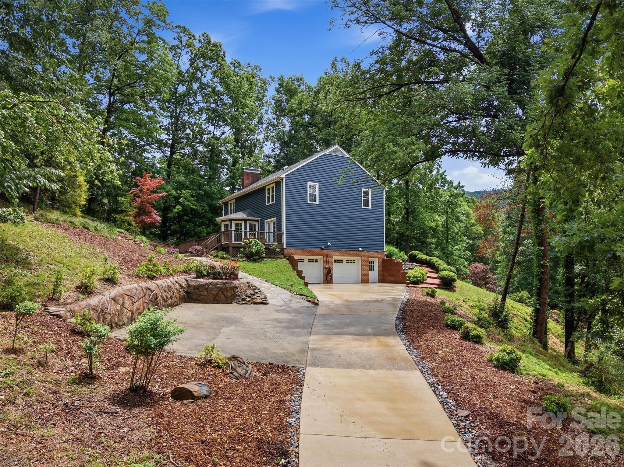 3132 Stoney Brook Drive — Lenoir