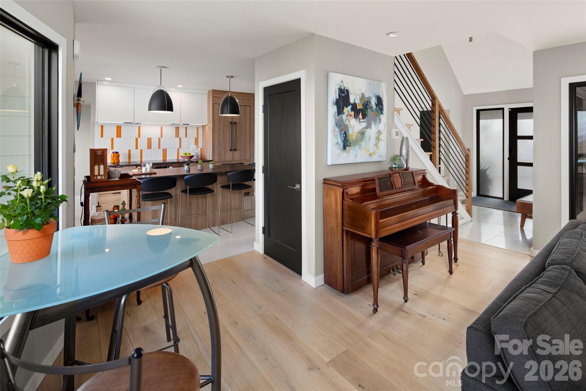 1202 Davis Mountain Road — Hendersonville