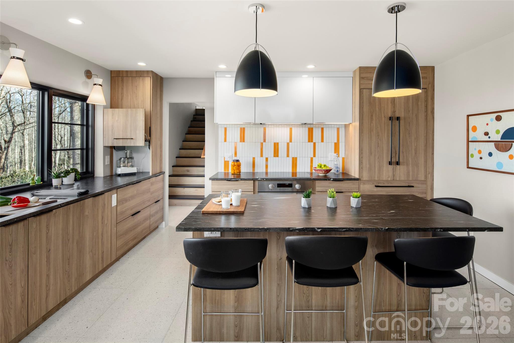 1202 Davis Mountain Road — Hendersonville