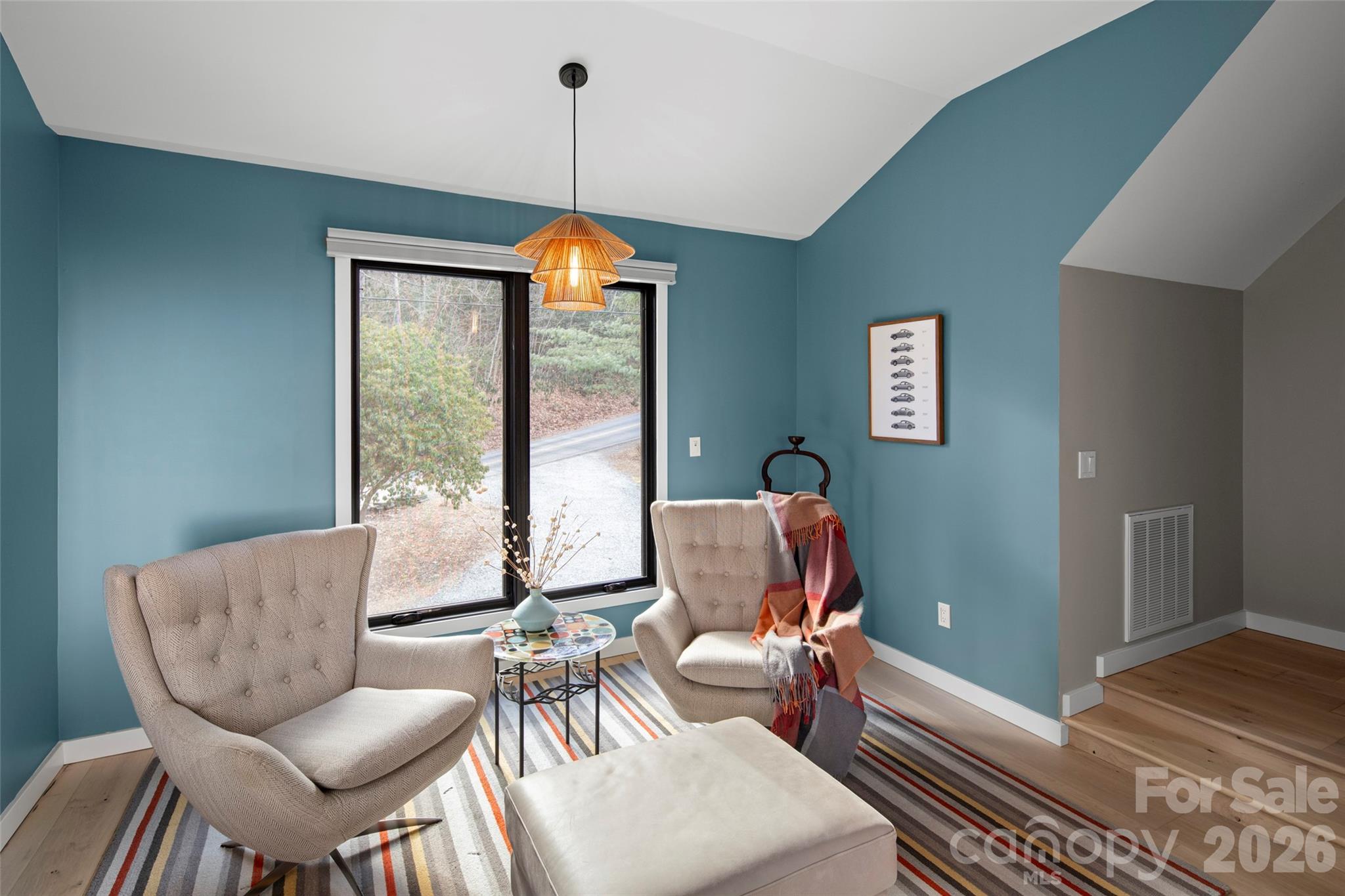 1202 Davis Mountain Road — Hendersonville