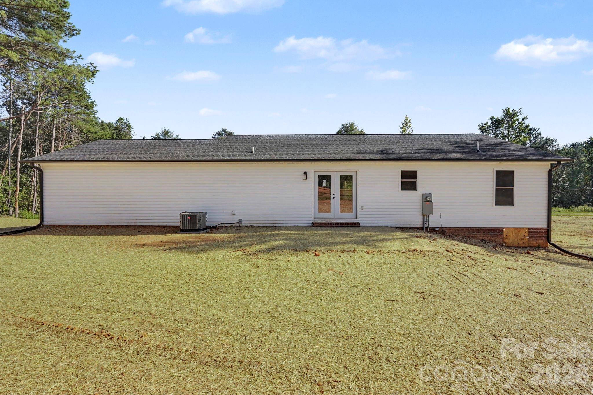 3620 Arrowhead Road — Shelby