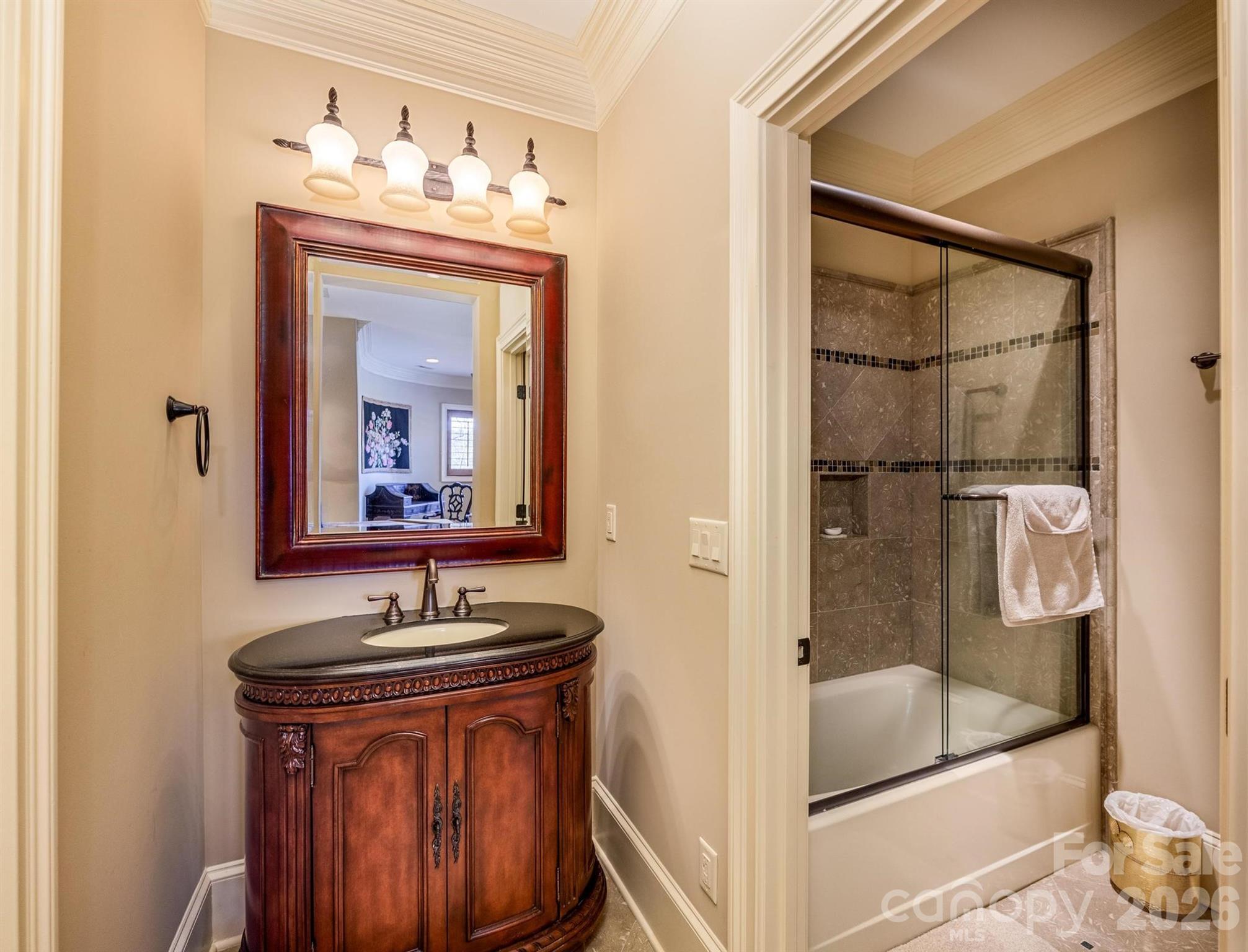 4246 Sigmon Cove Lane — Terrell