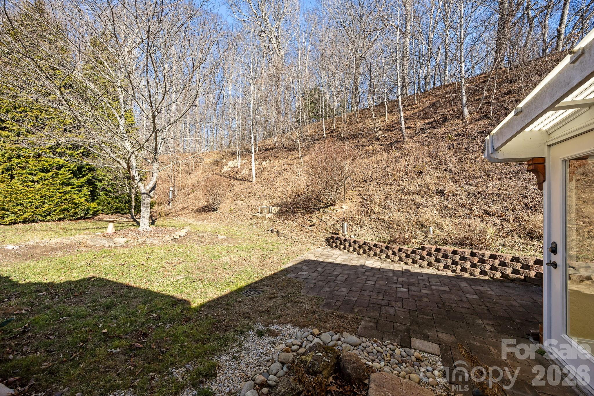26 Ocaso Drive — Asheville
