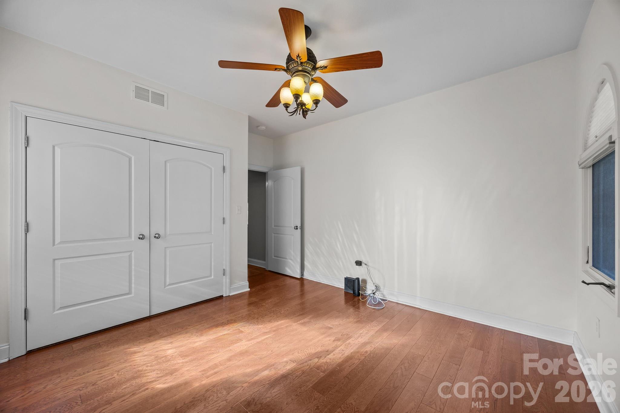 26 Ocaso Drive — Asheville