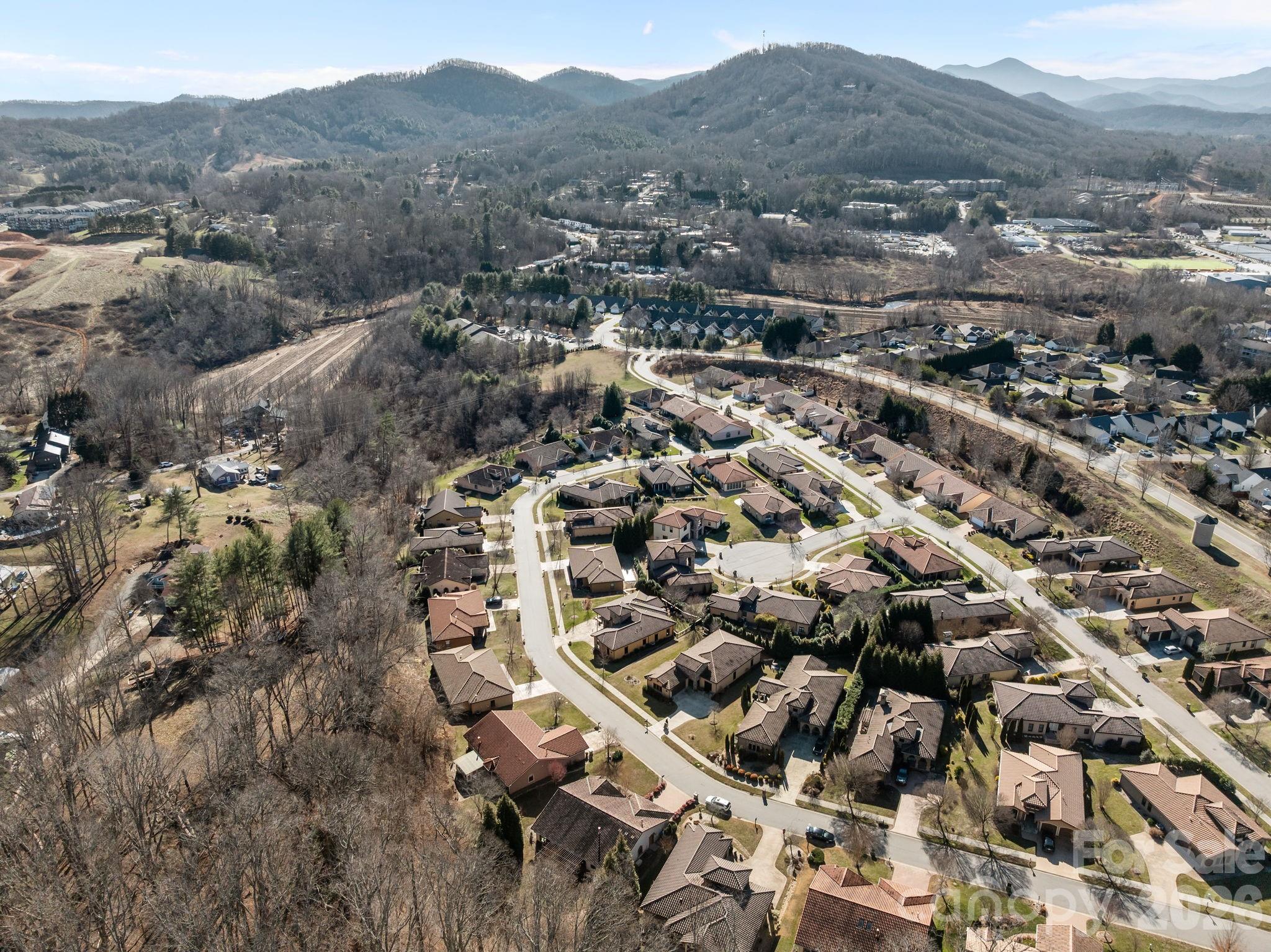 26 Ocaso Drive — Asheville
