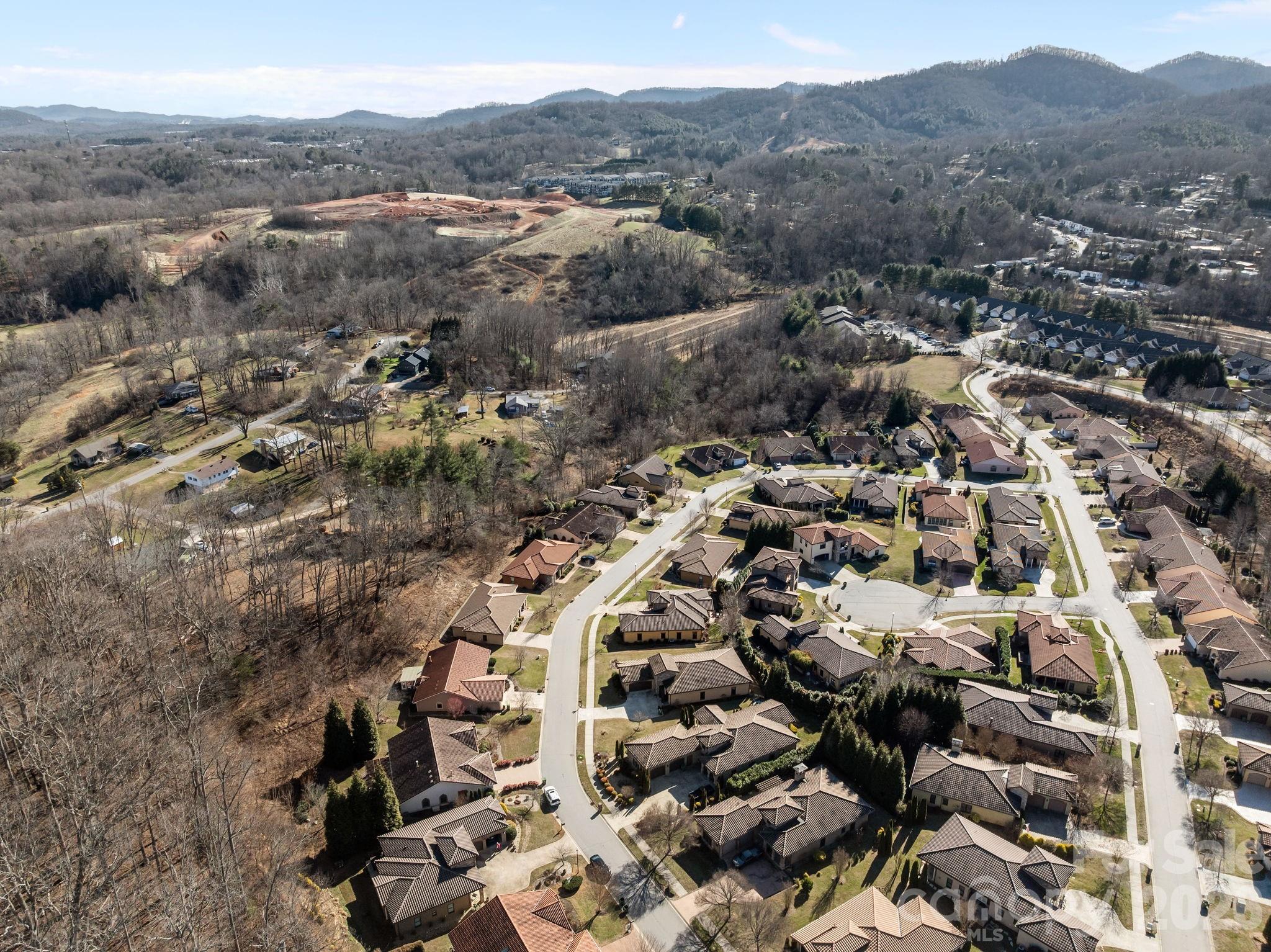 26 Ocaso Drive — Asheville