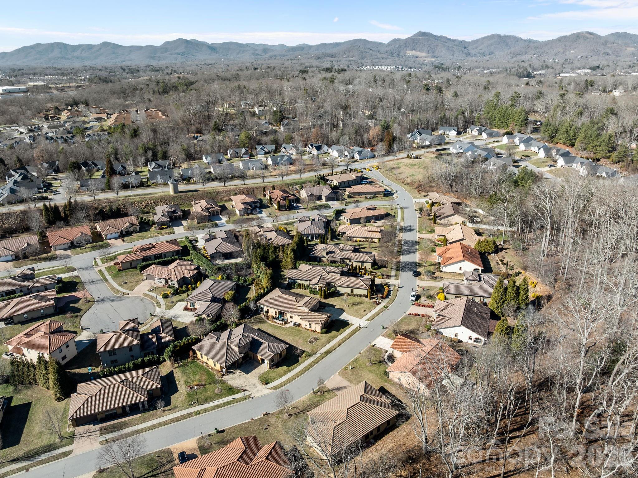 26 Ocaso Drive — Asheville