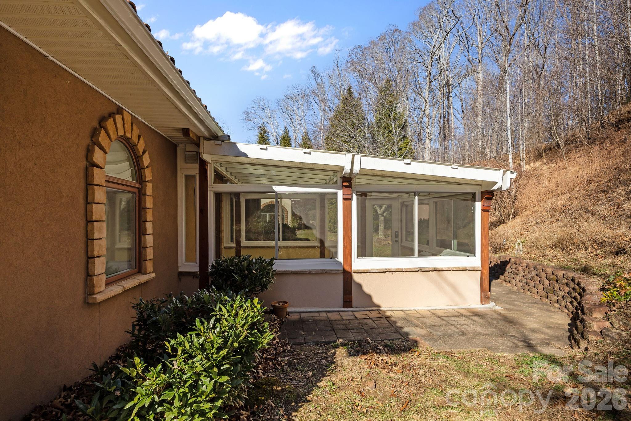 26 Ocaso Drive — Asheville