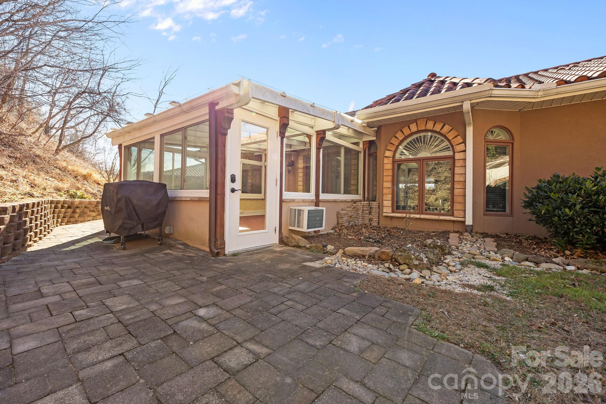 26 Ocaso Drive — Asheville