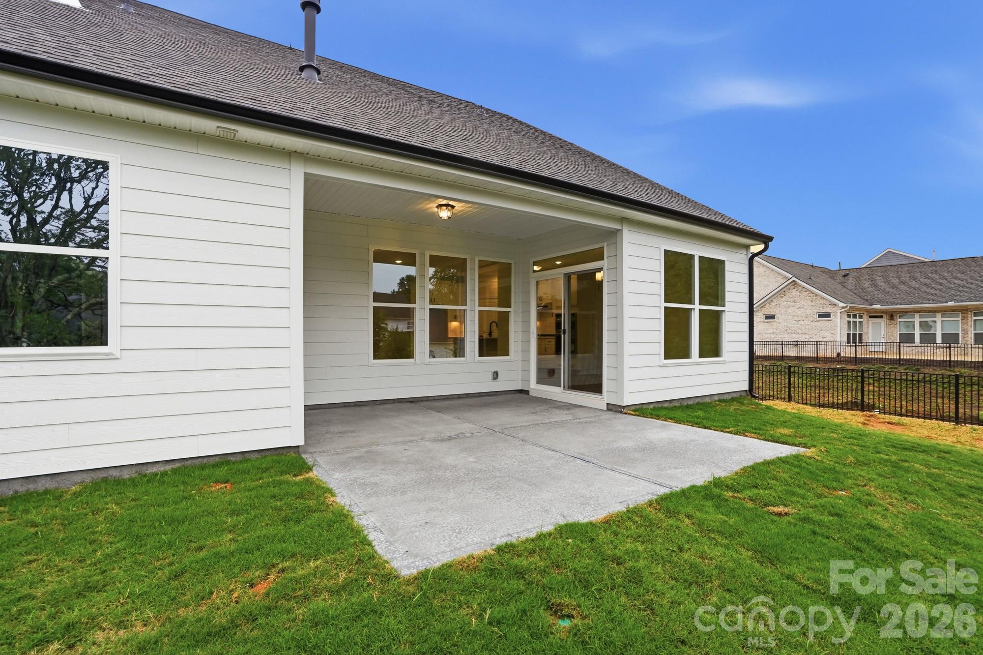 3062 Constitution Lane — Gastonia
