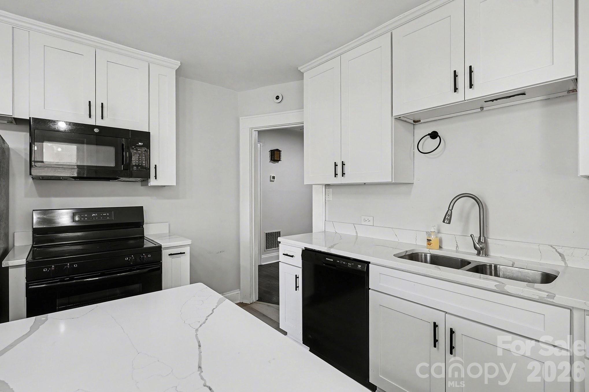 225 Valleyview Place — Salisbury
