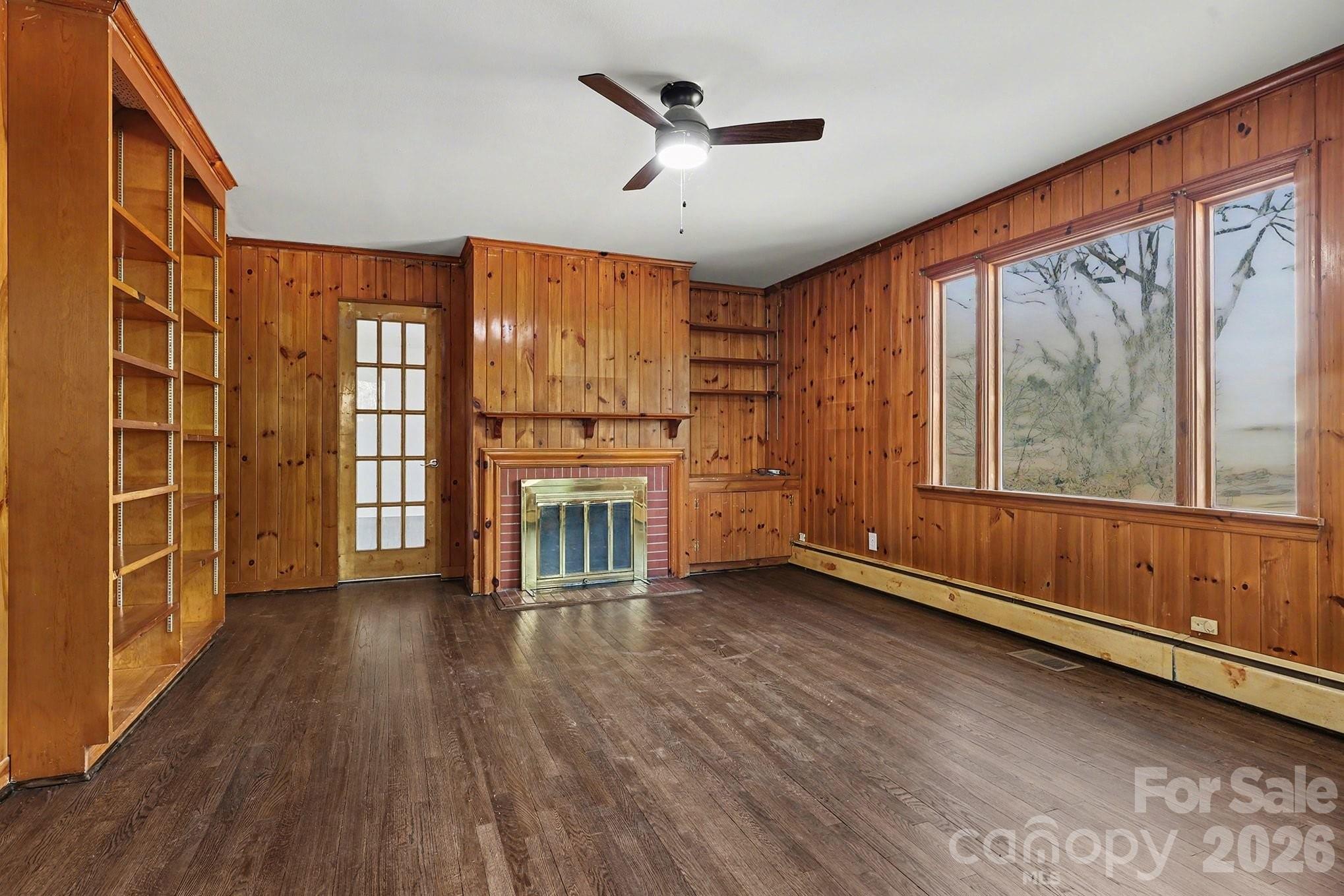 225 Valleyview Place — Salisbury