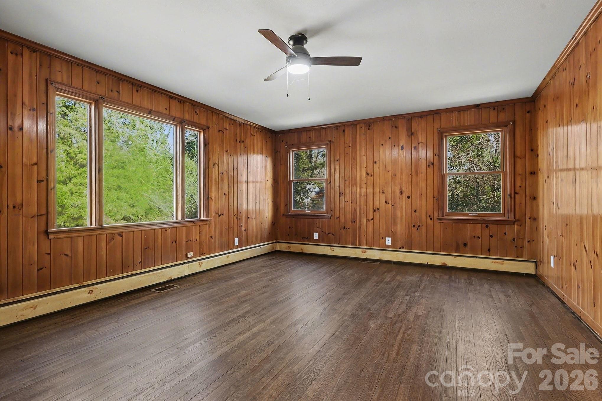 225 Valleyview Place — Salisbury