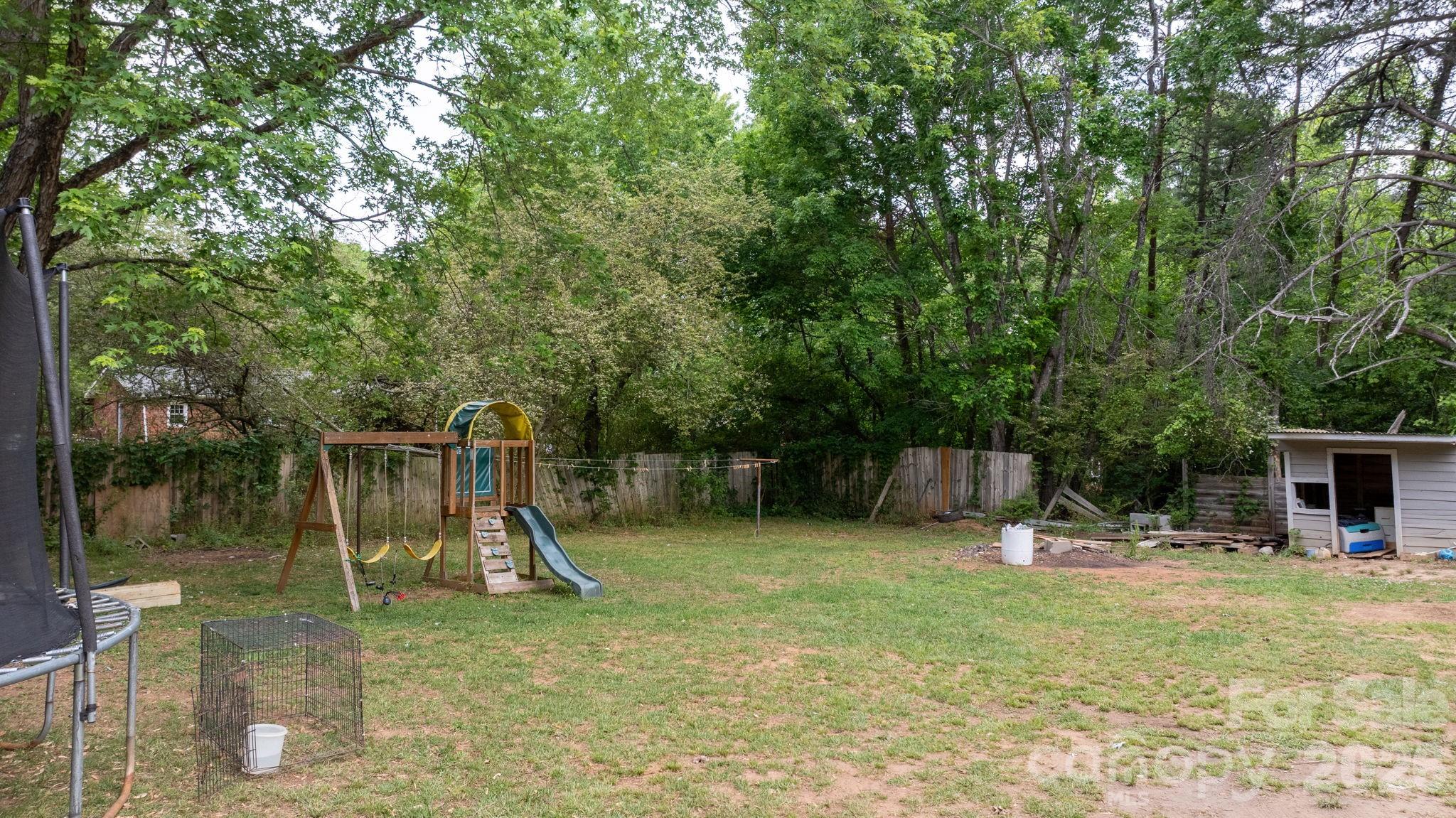 4917 Berkley Street — Morganton