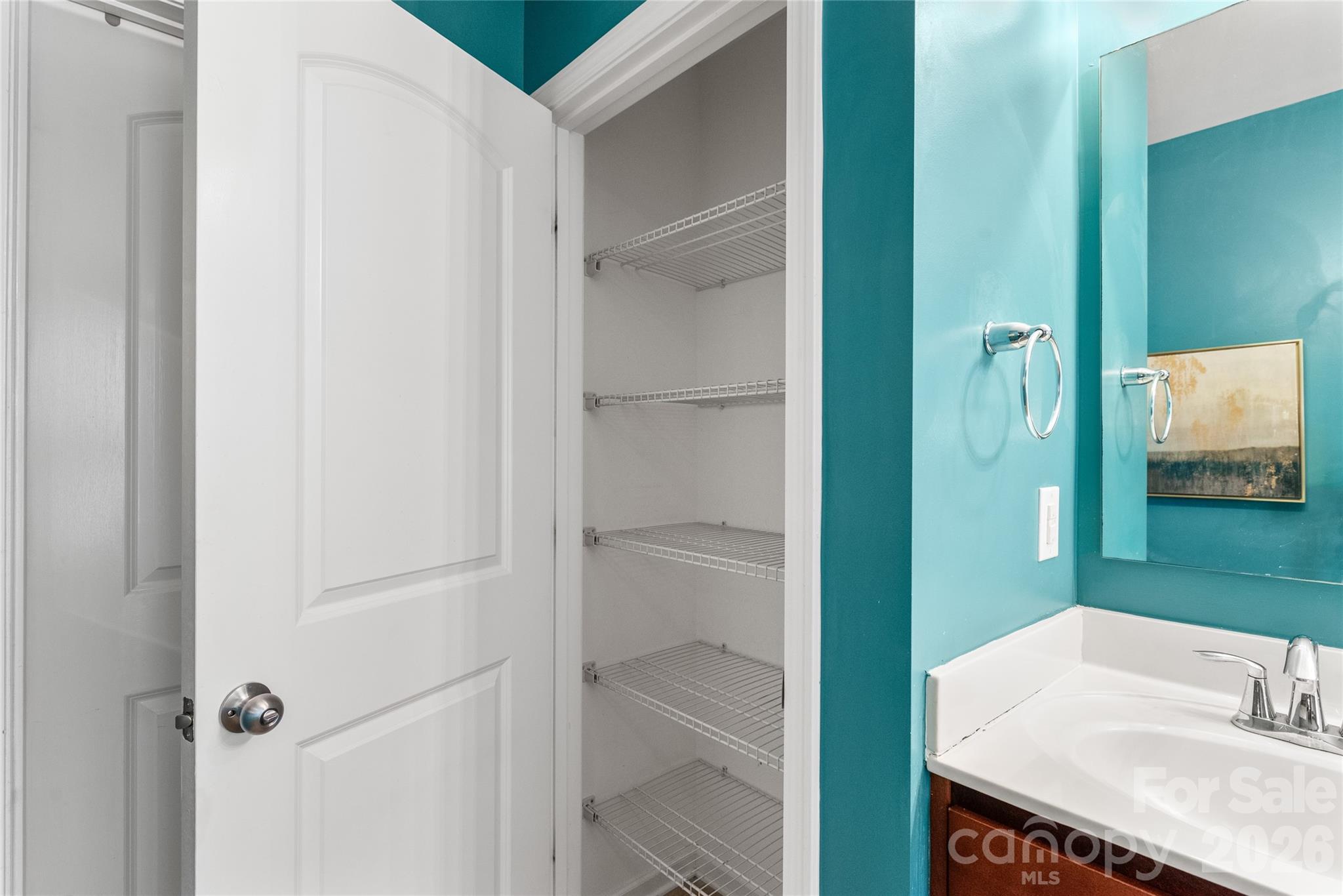 10229 Snowbell Court — Charlotte