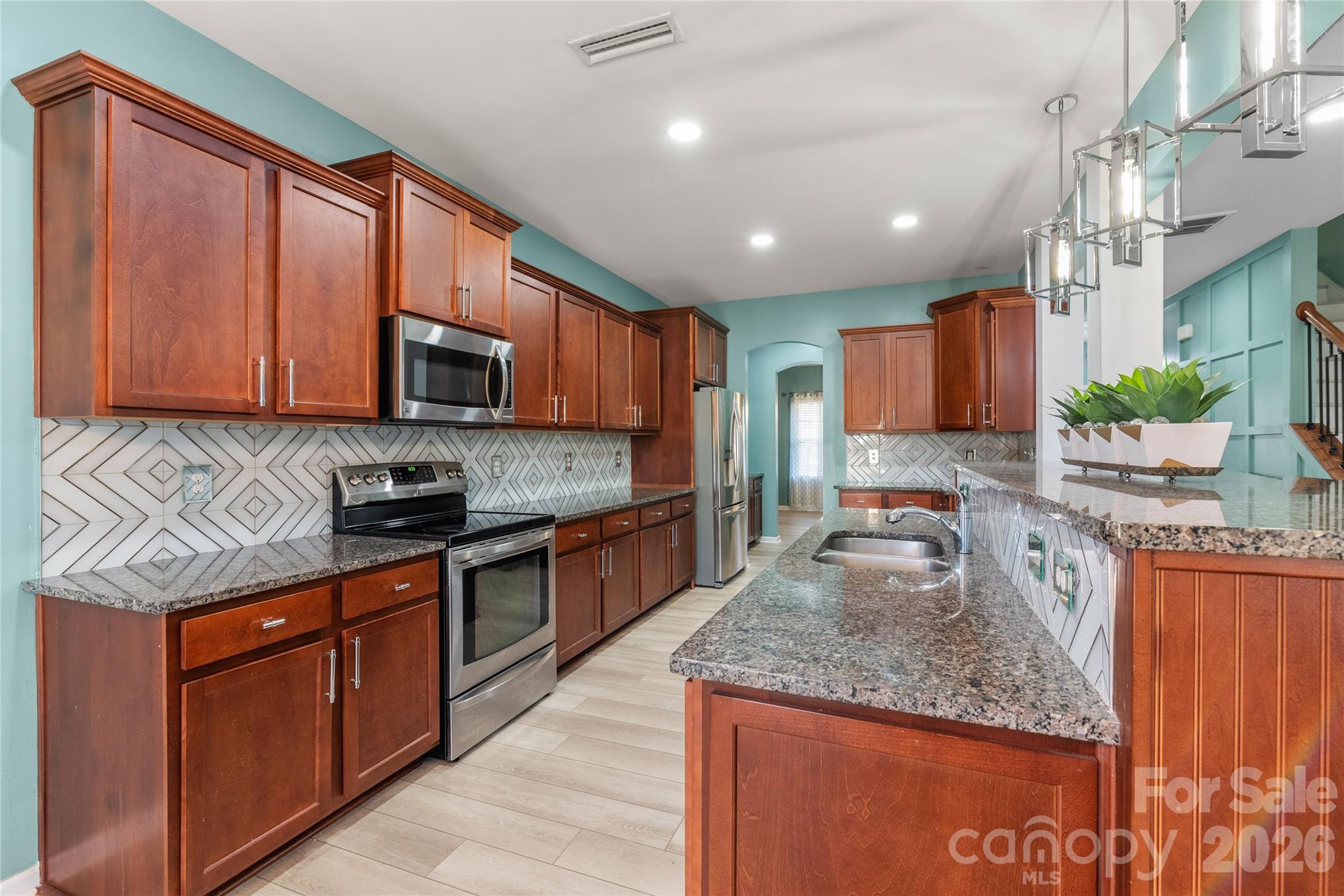 10229 Snowbell Court — Charlotte