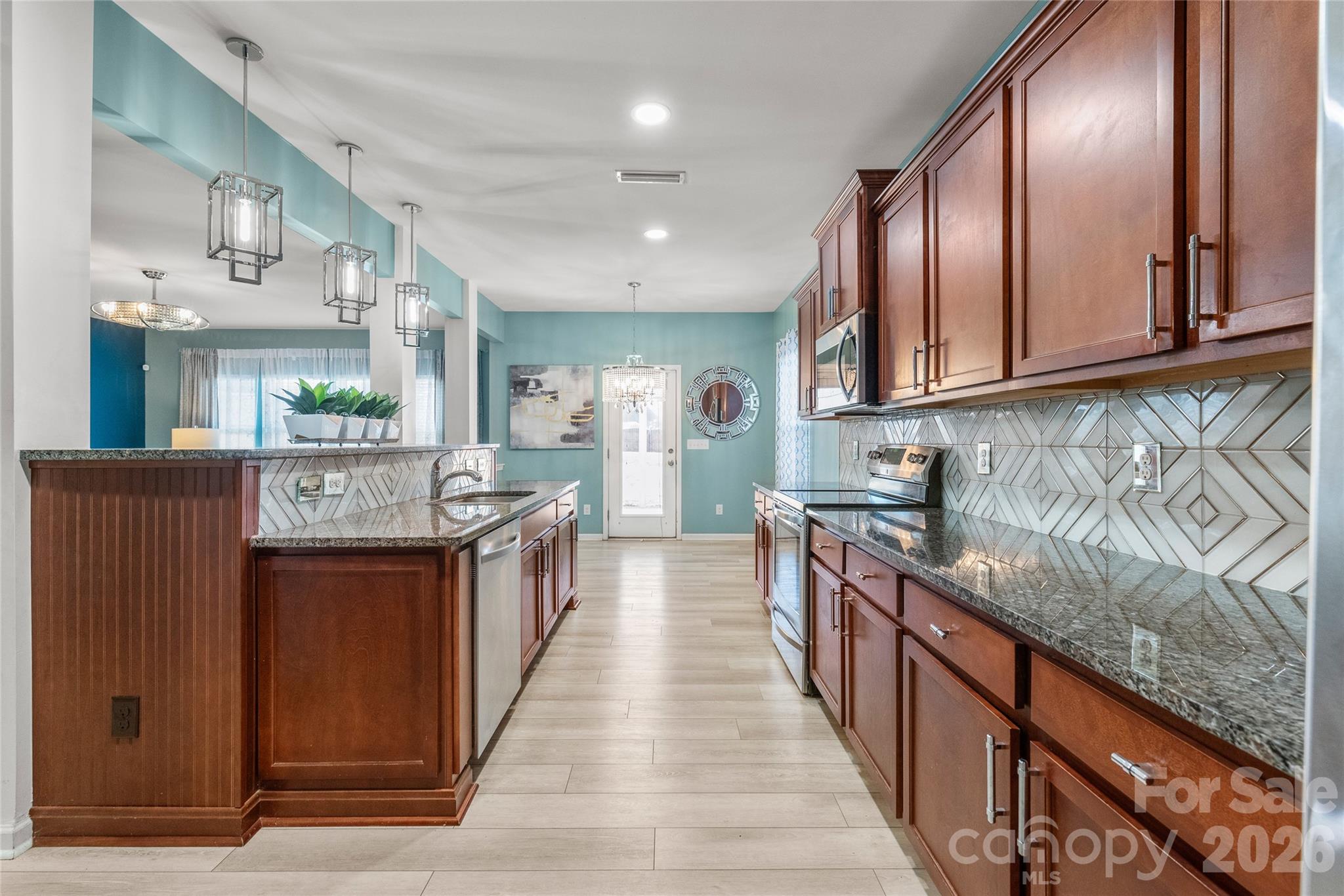 10229 Snowbell Court — Charlotte