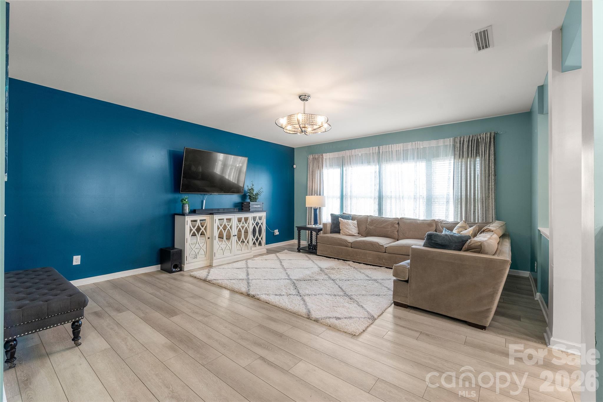 10229 Snowbell Court — Charlotte