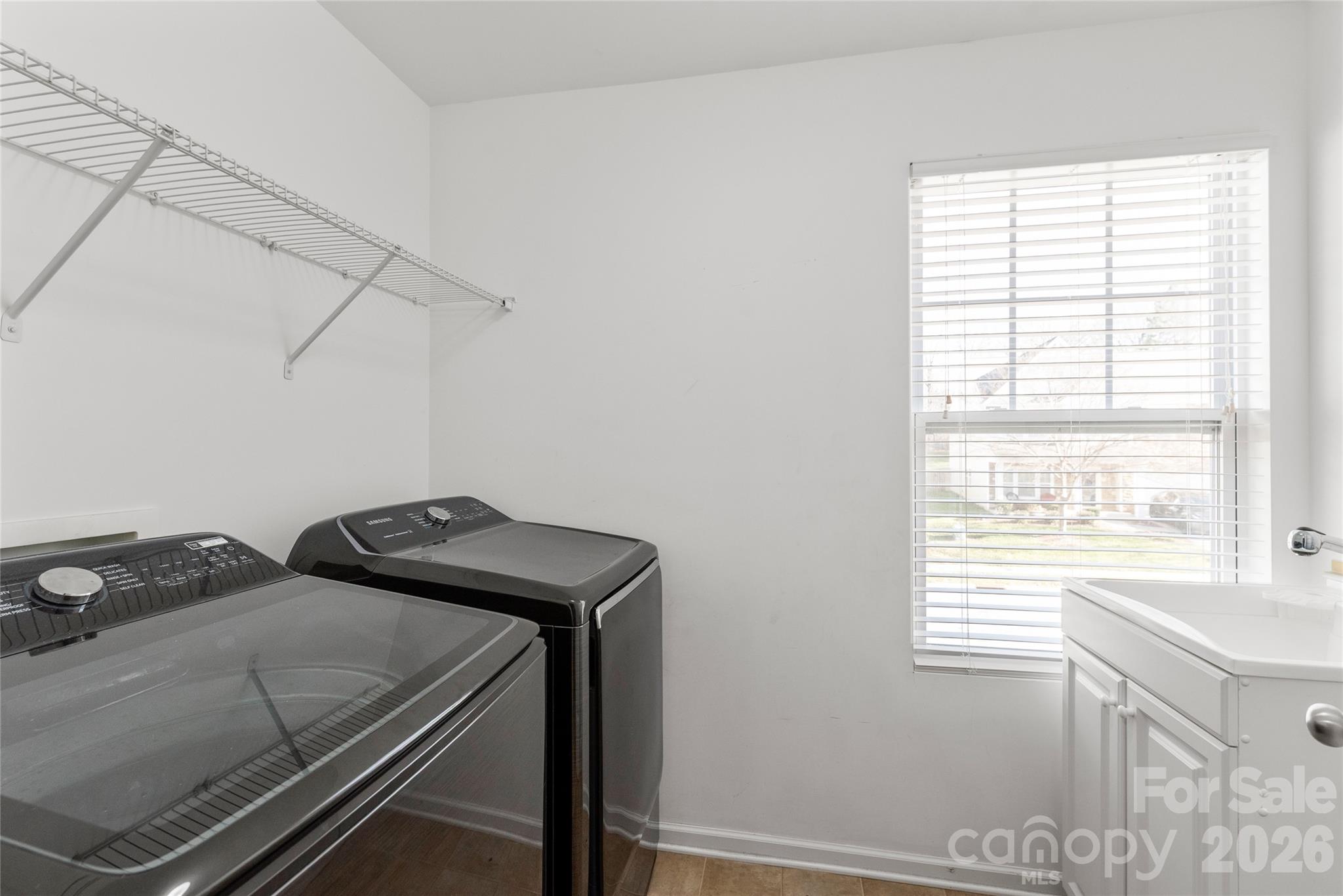 10229 Snowbell Court — Charlotte
