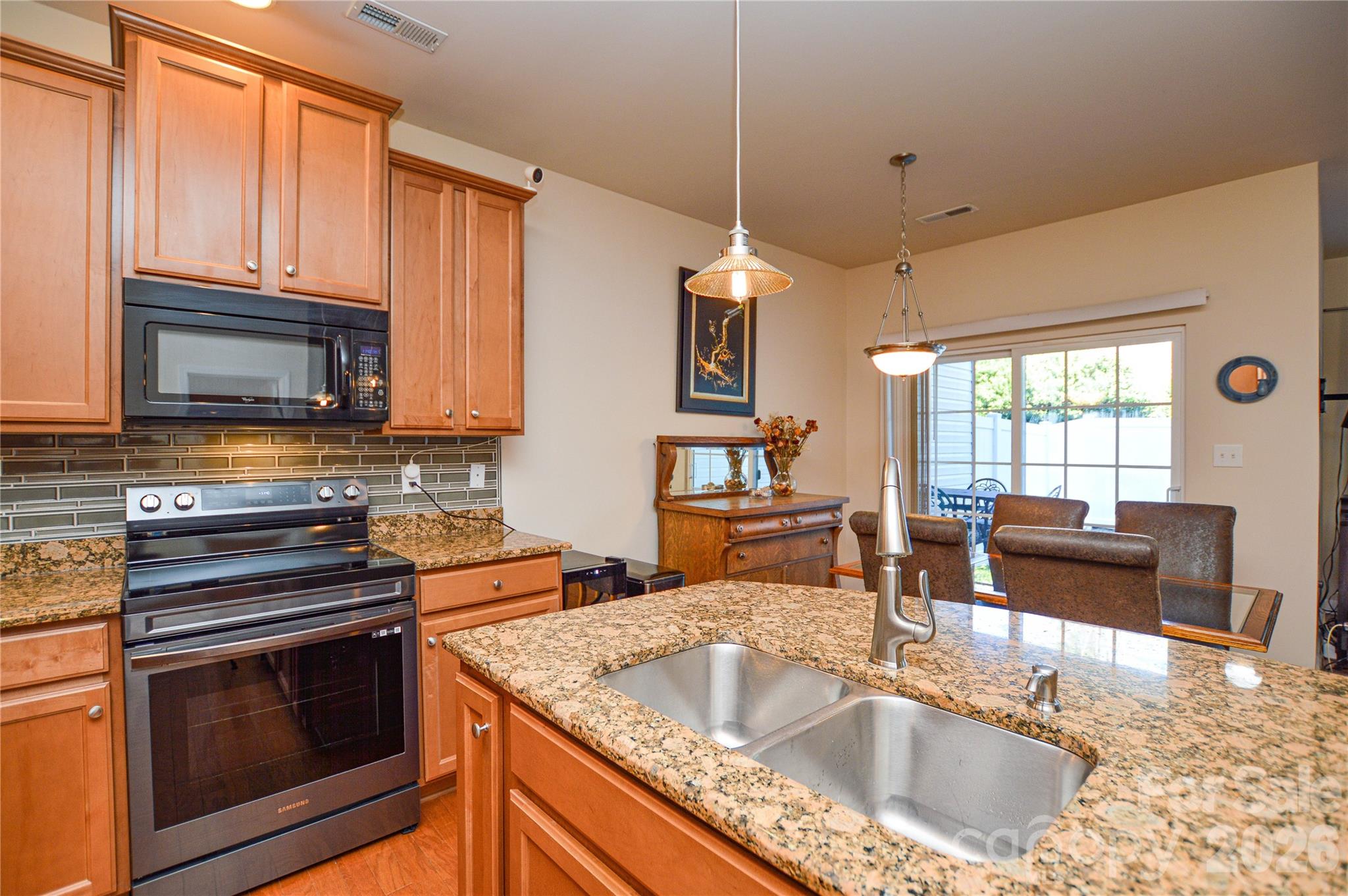 2126 Shady Pond Drive — Clover
