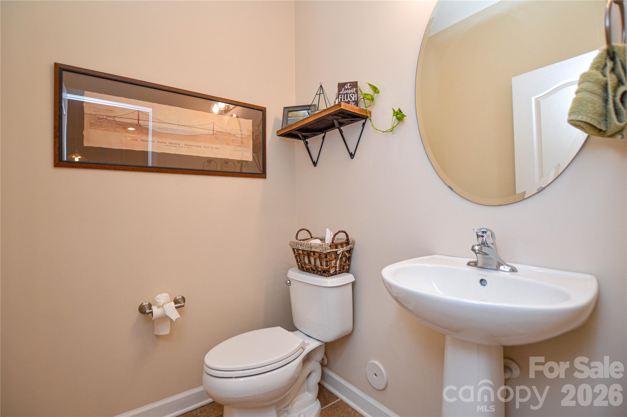 2126 Shady Pond Drive — Clover