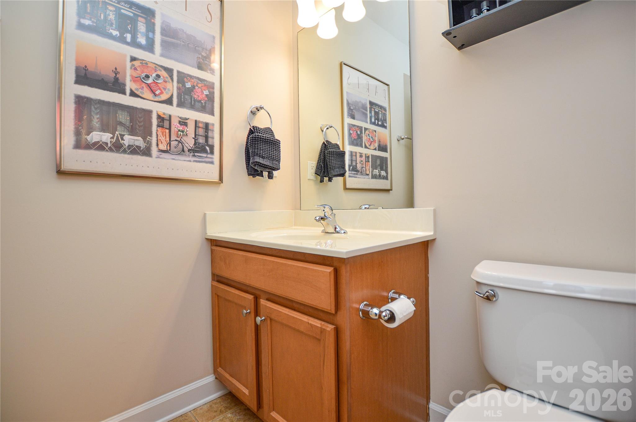 2126 Shady Pond Drive — Clover