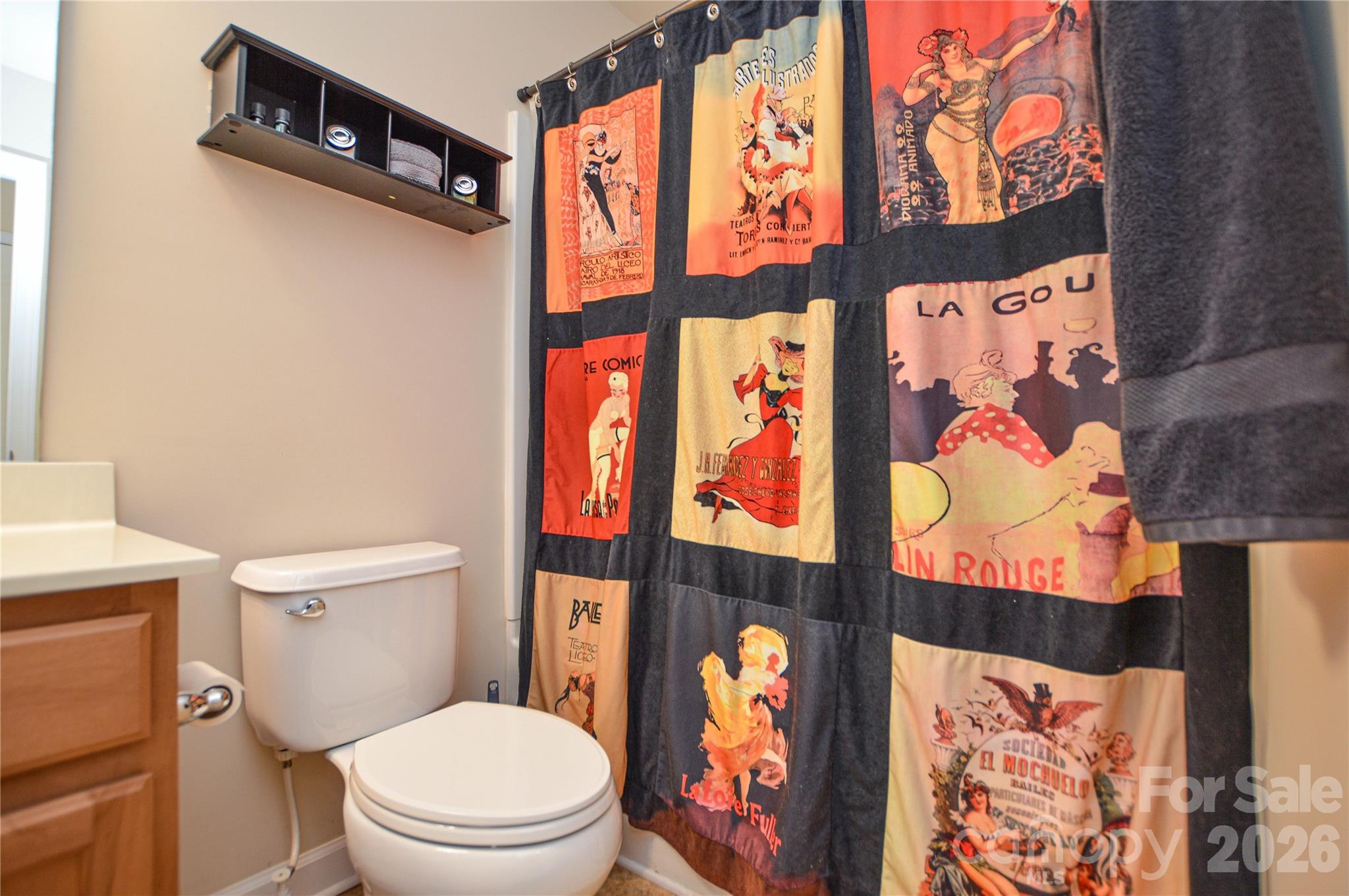 2126 Shady Pond Drive — Clover