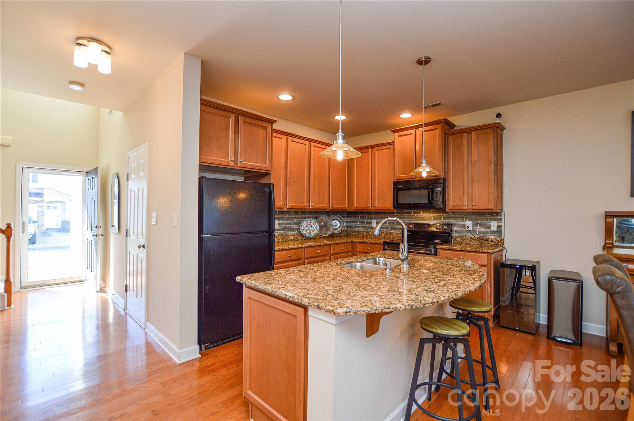 2126 Shady Pond Drive — Clover