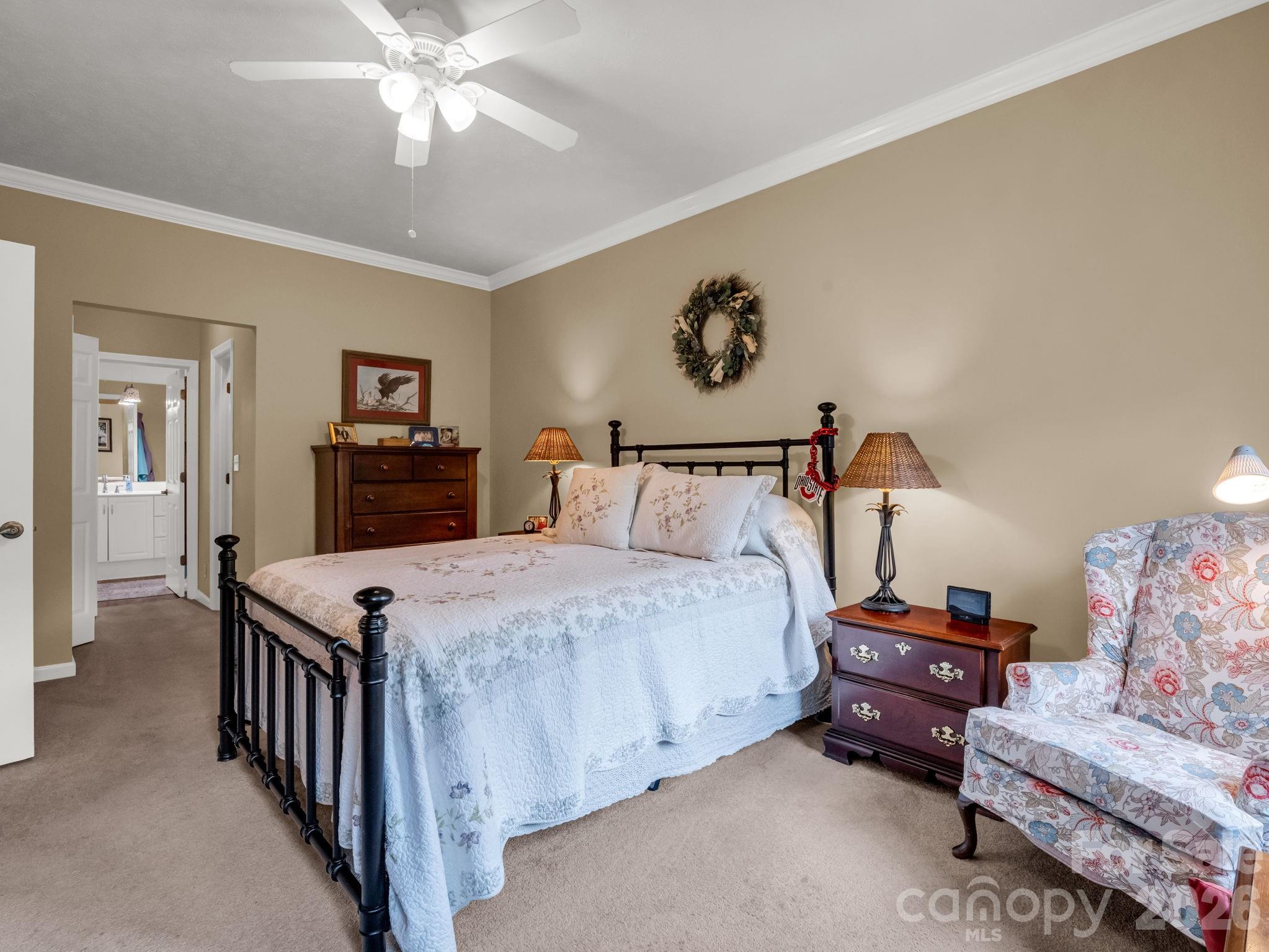 20 Country Meadows Lane — Hendersonville