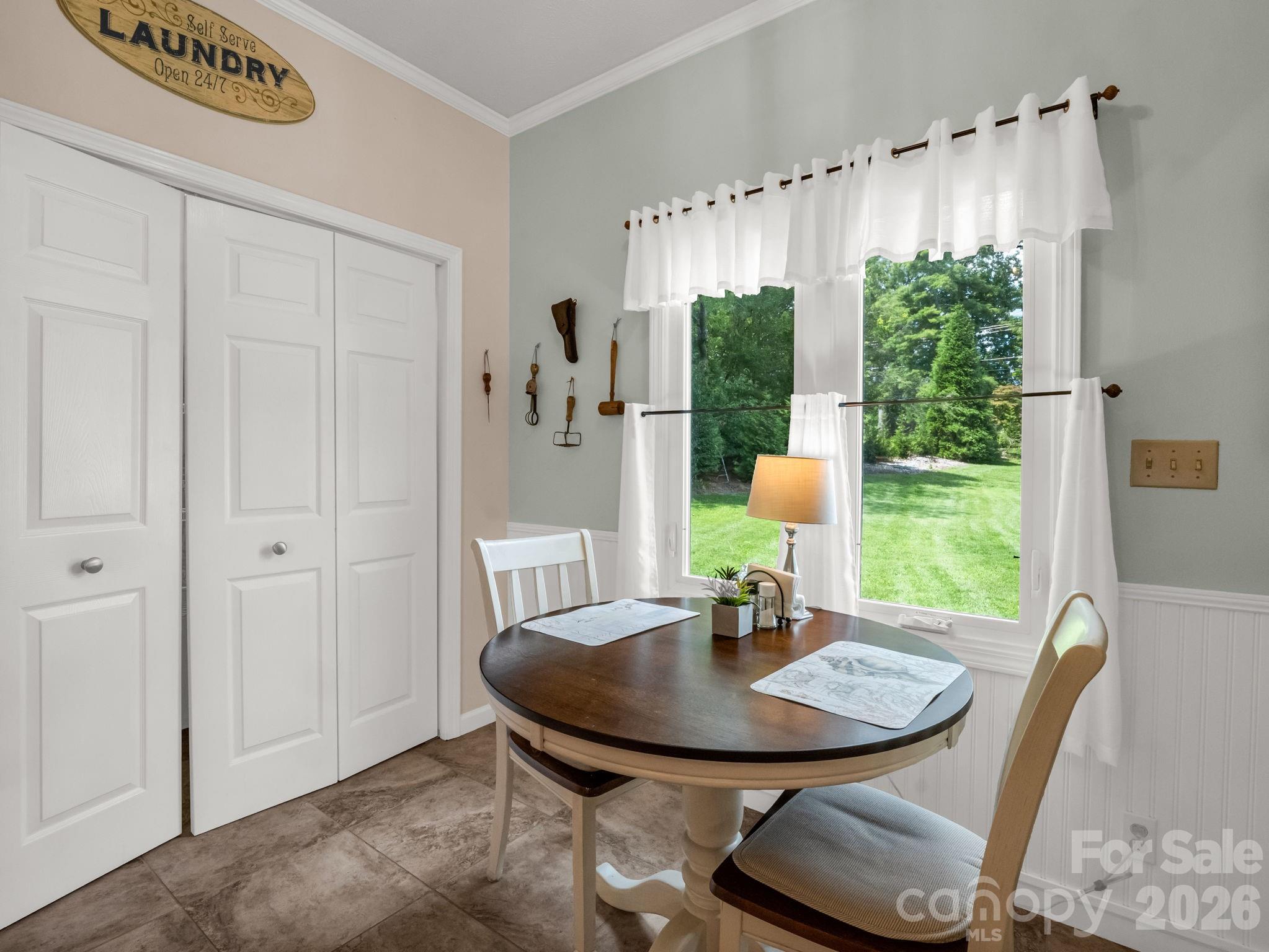 20 Country Meadows Lane — Hendersonville