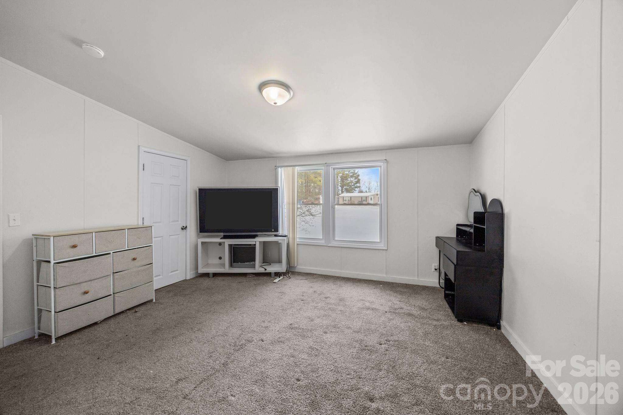 246 Barbary Drive — Statesville