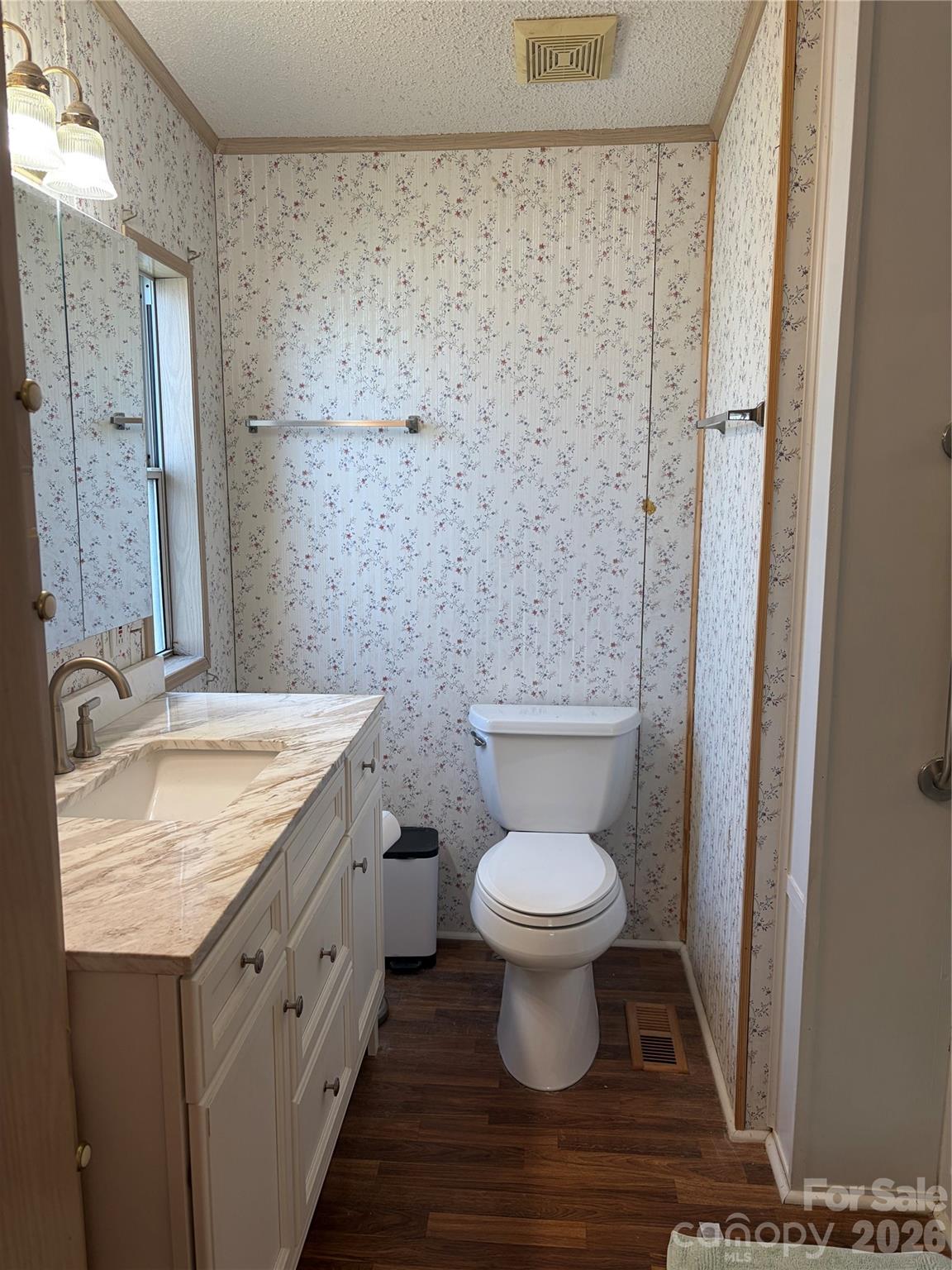 261 White Ash Circle — Hendersonville