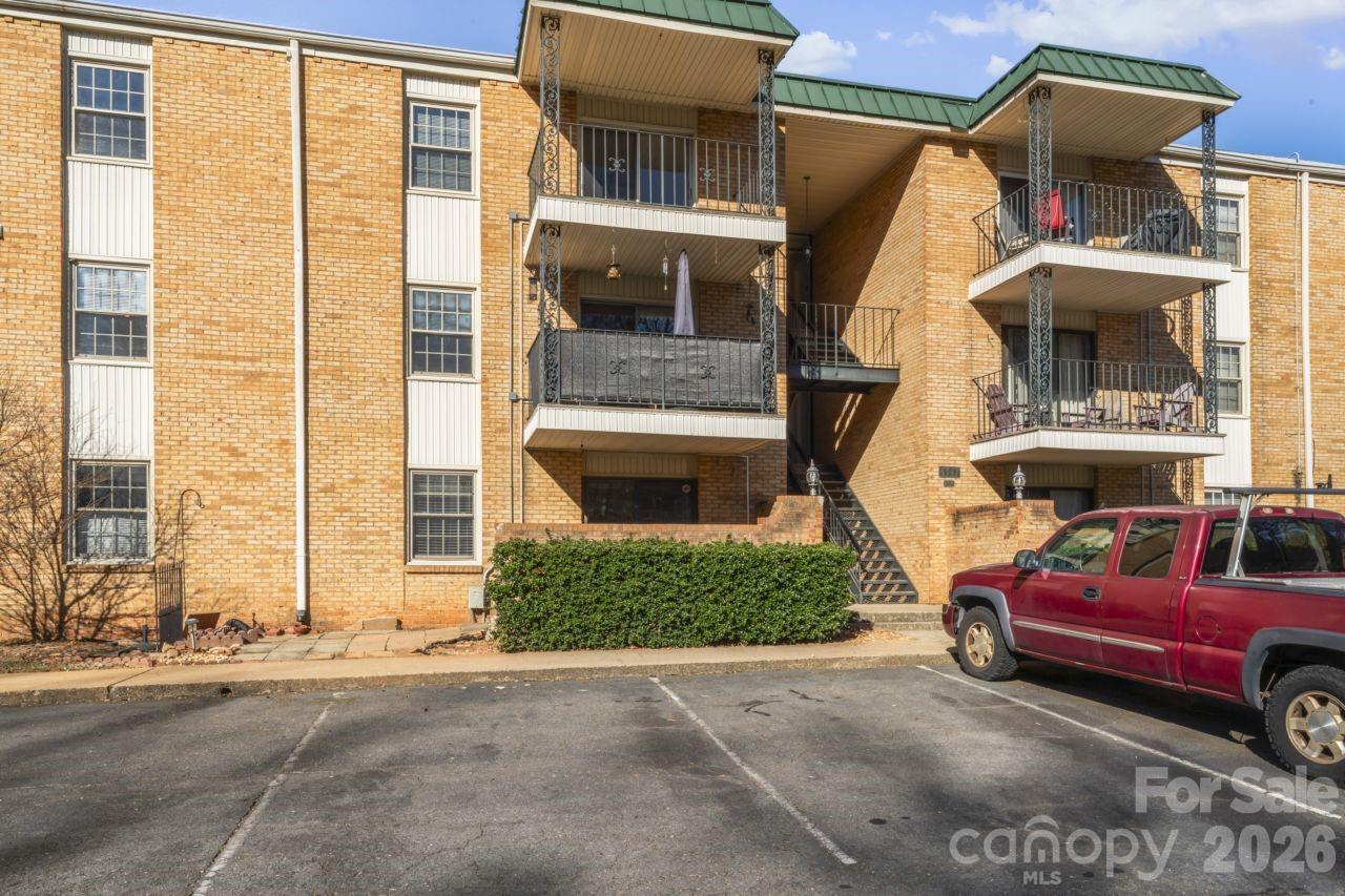 4747 Hedgemore Drive #B — Charlotte