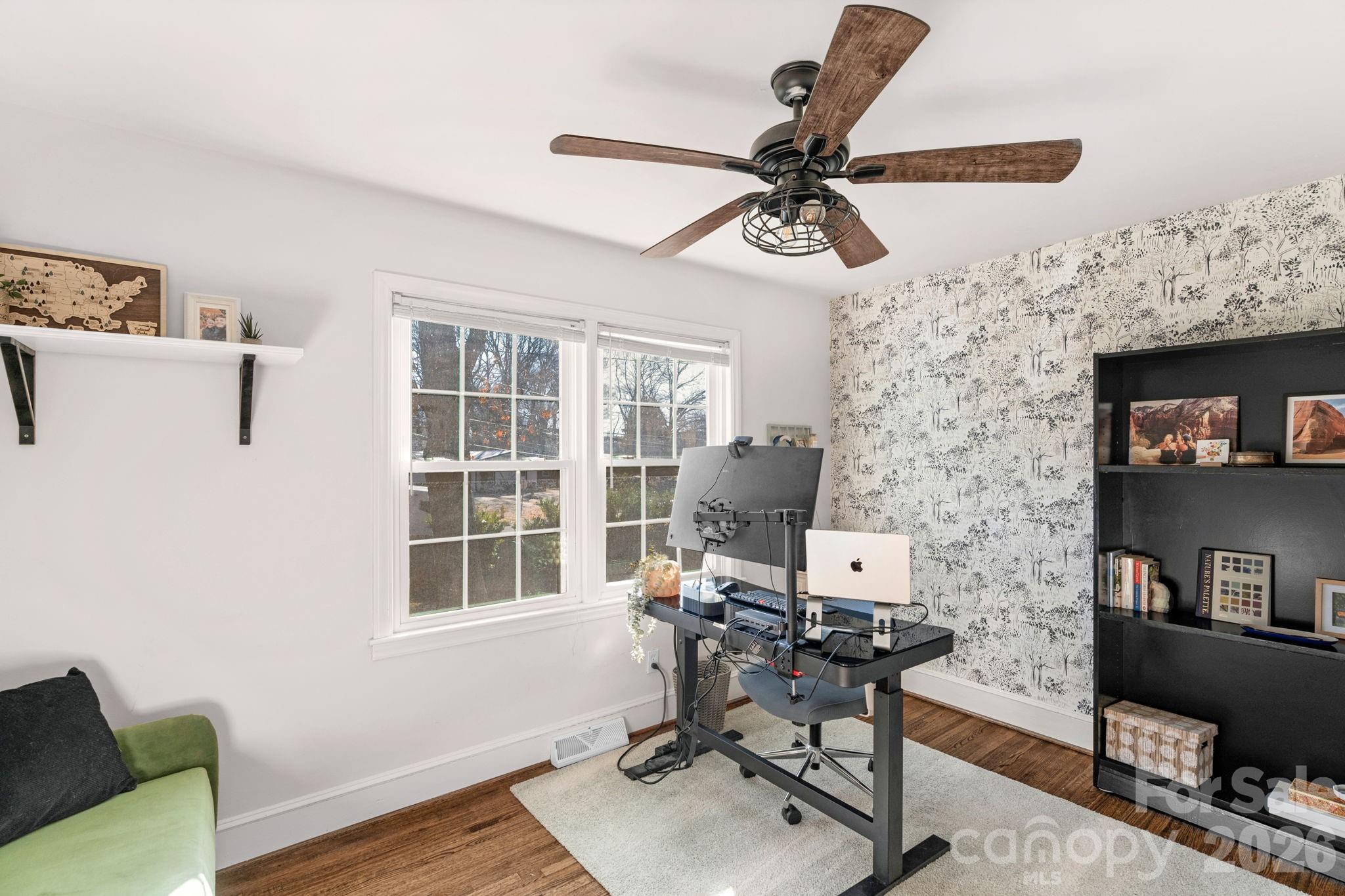6038 Netherwood Drive — Charlotte