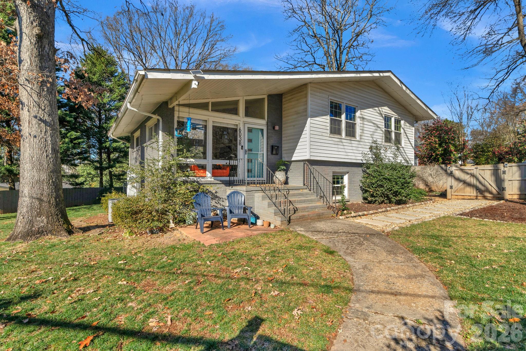 6038 Netherwood Drive — Charlotte