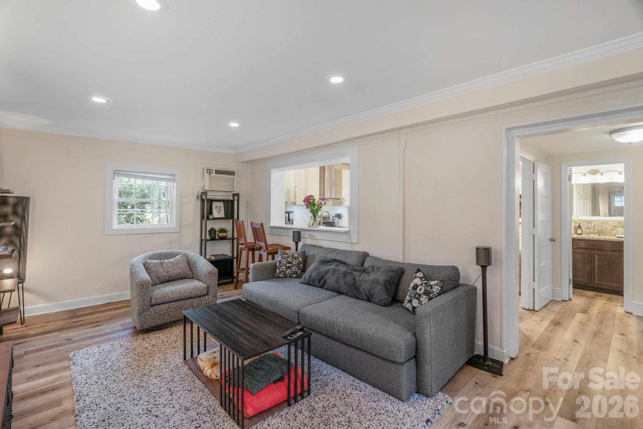 6038 Netherwood Drive — Charlotte