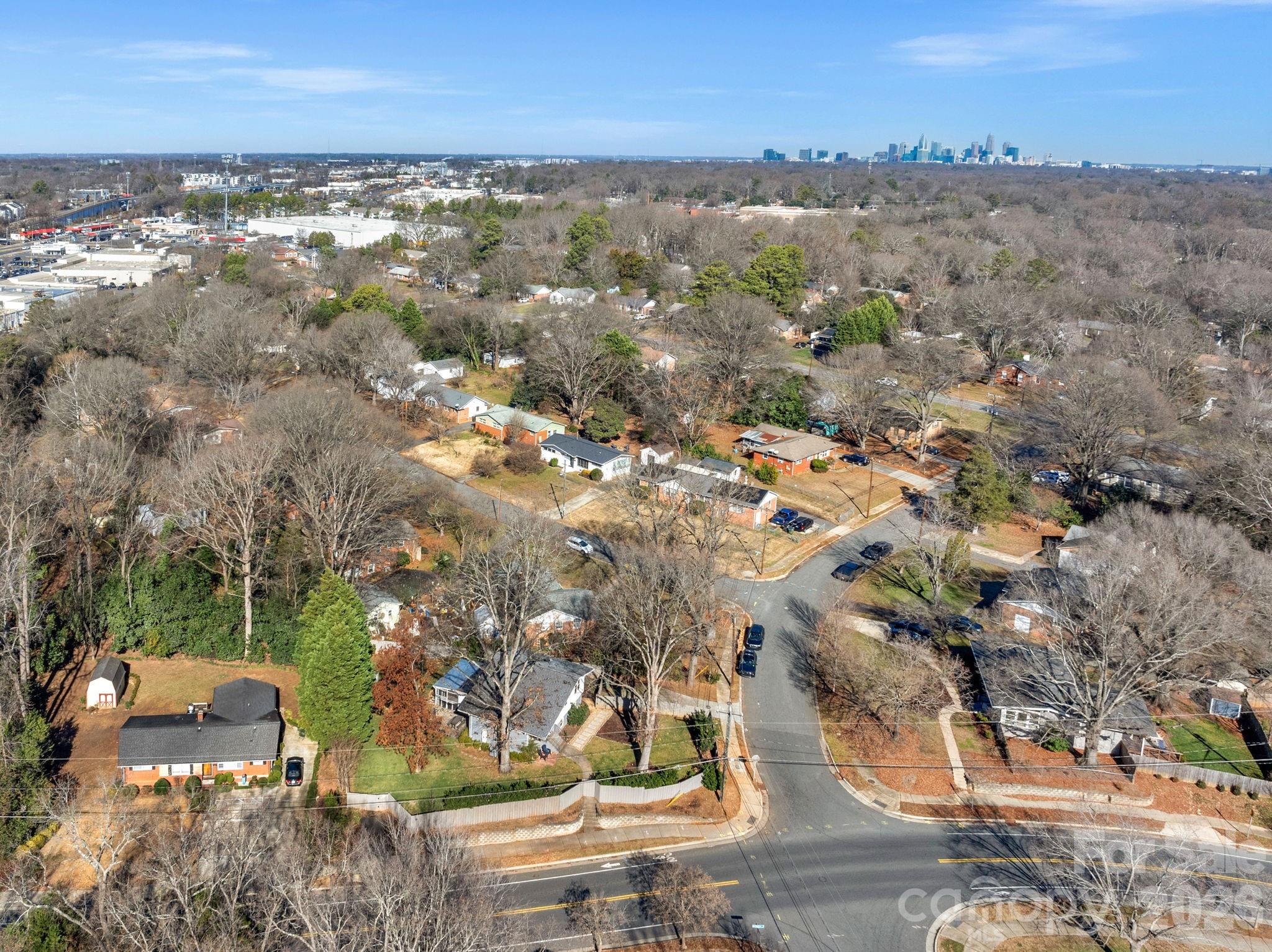 6038 Netherwood Drive — Charlotte