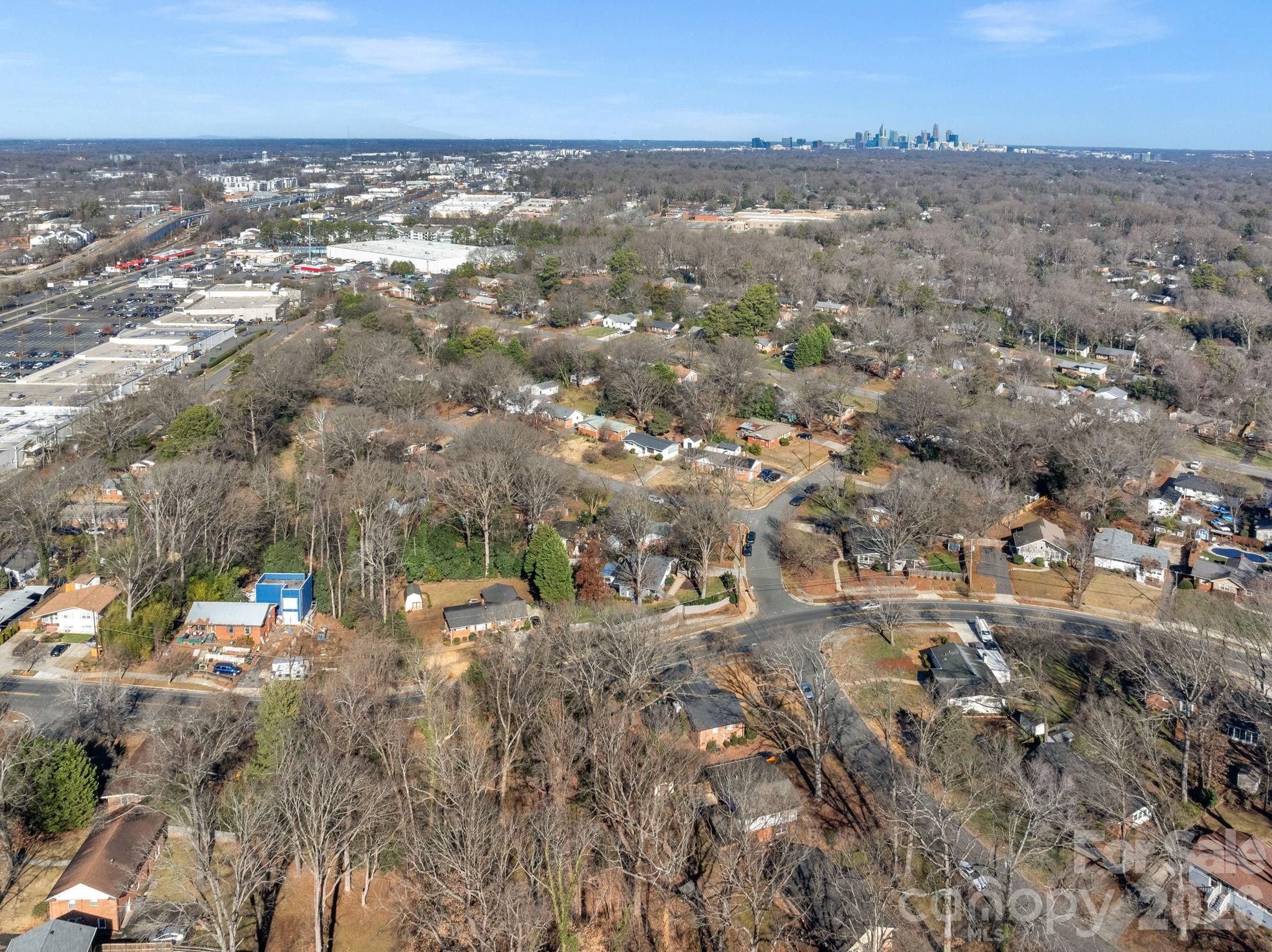 6038 Netherwood Drive — Charlotte