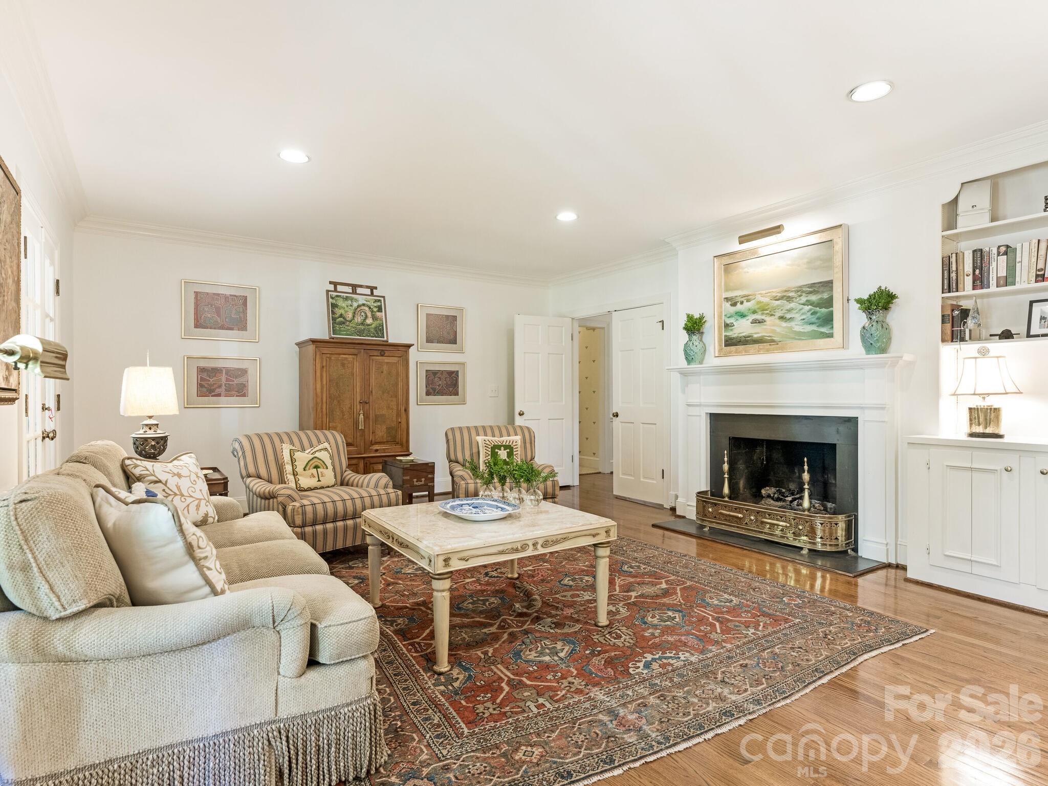 2424 Richardson Drive — Charlotte