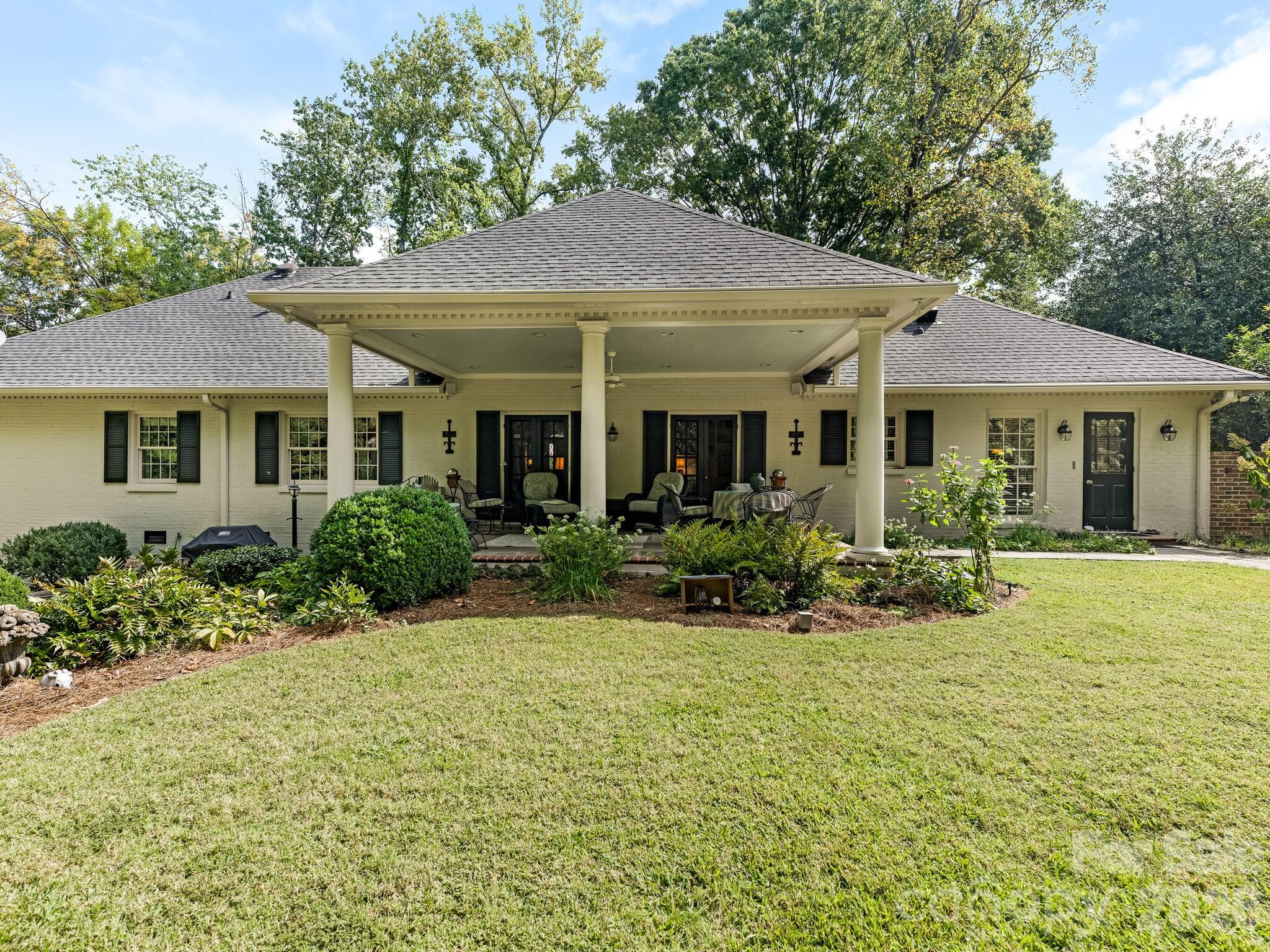 2424 Richardson Drive — Charlotte