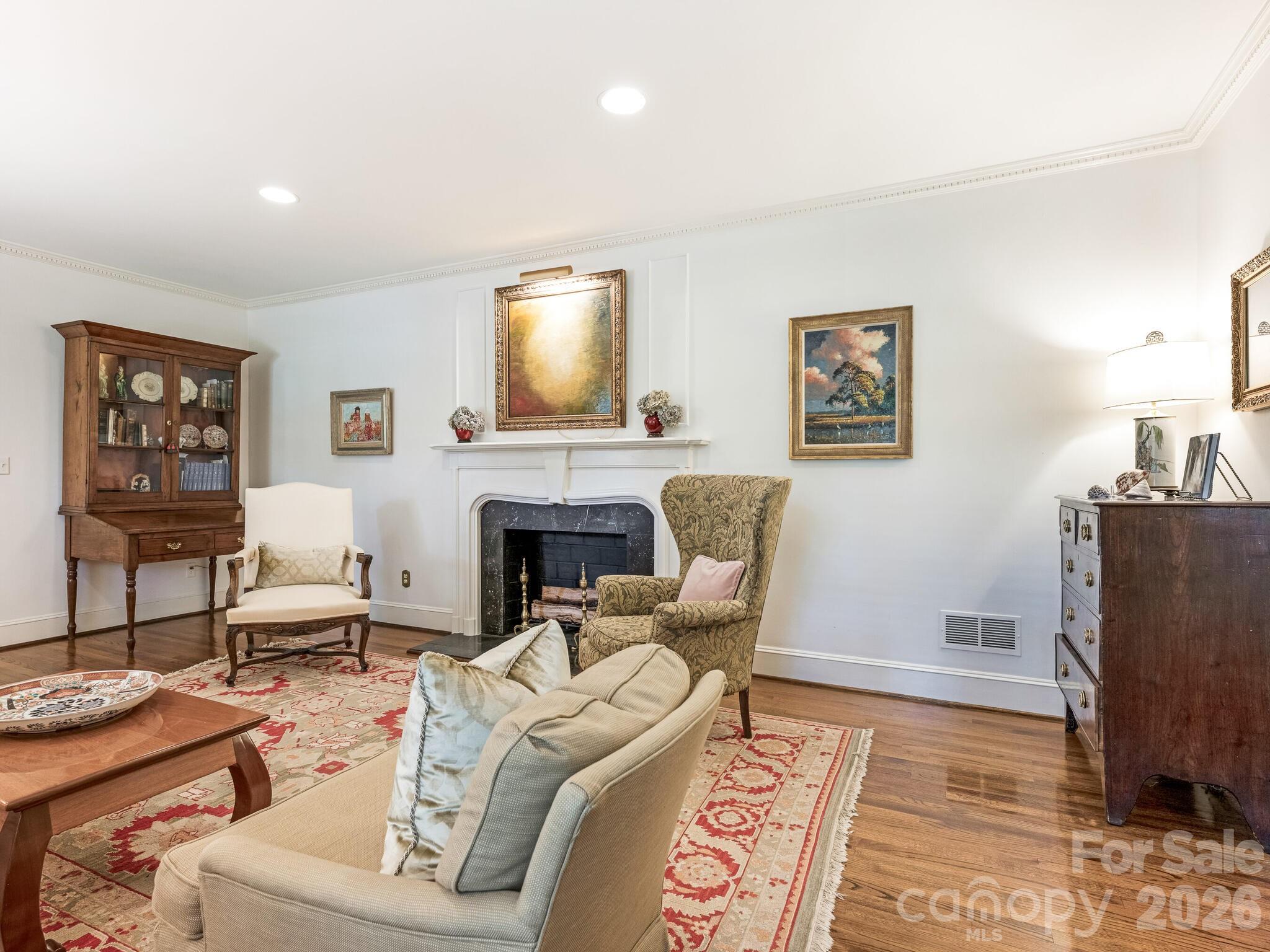2424 Richardson Drive — Charlotte