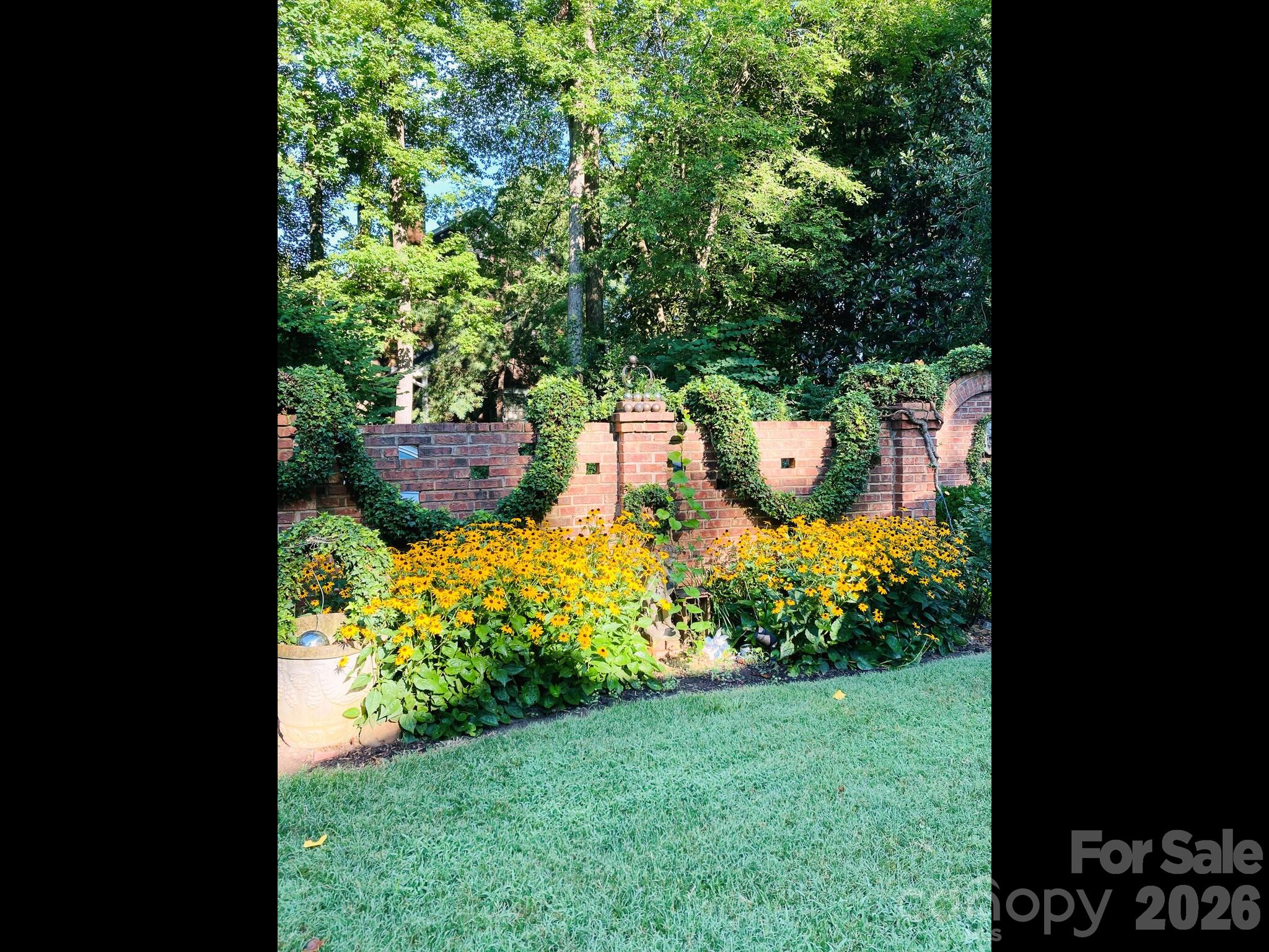 2424 Richardson Drive — Charlotte