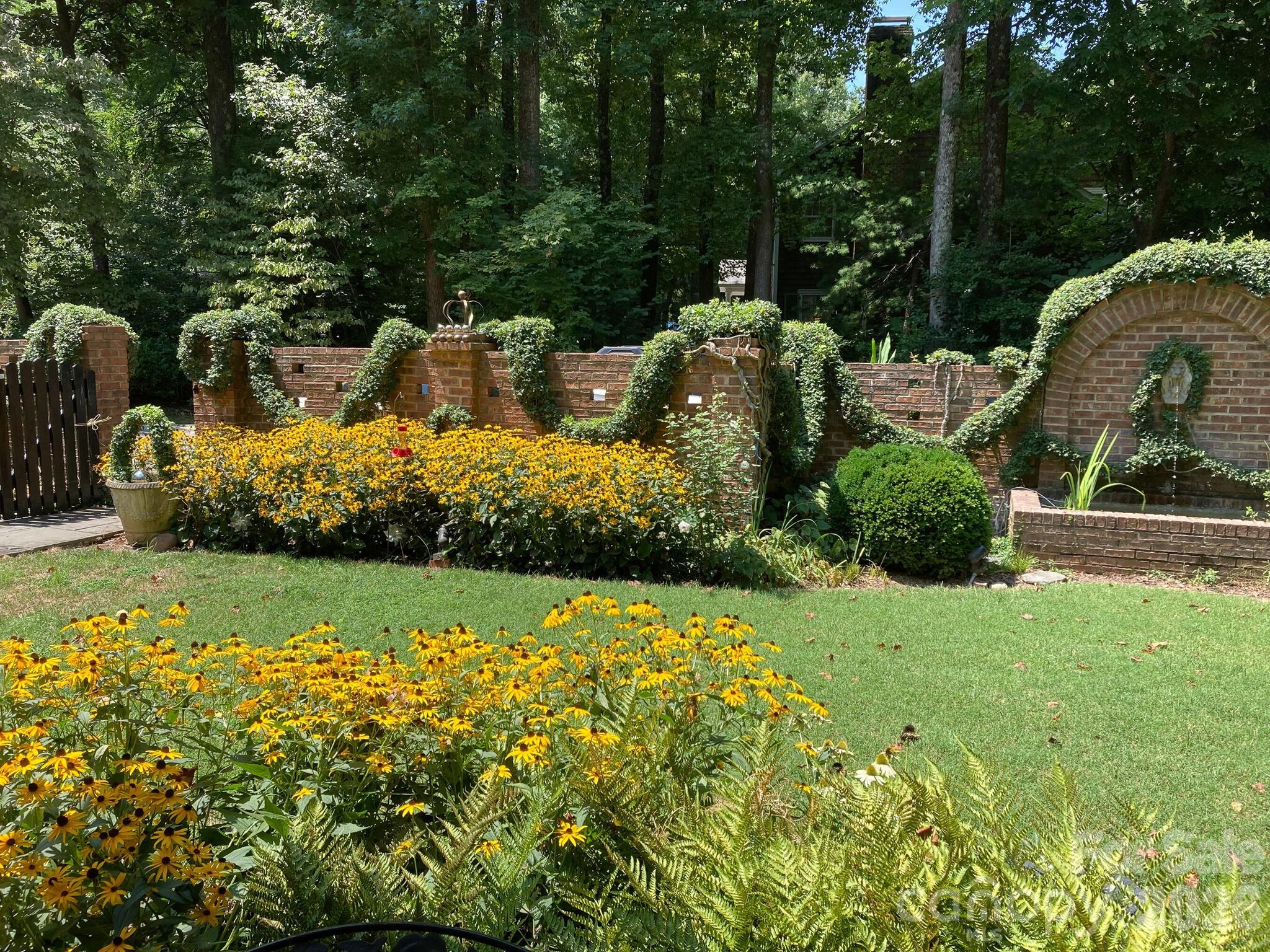 2424 Richardson Drive — Charlotte