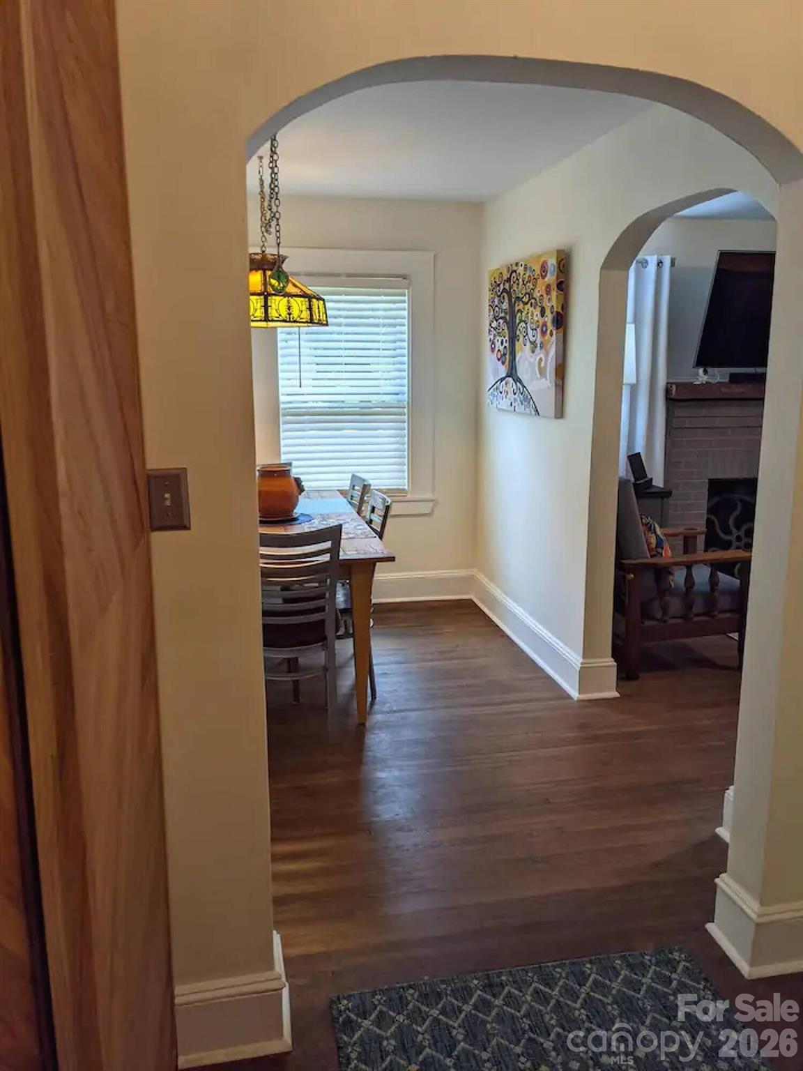 4033 W Tyvola Road — Charlotte